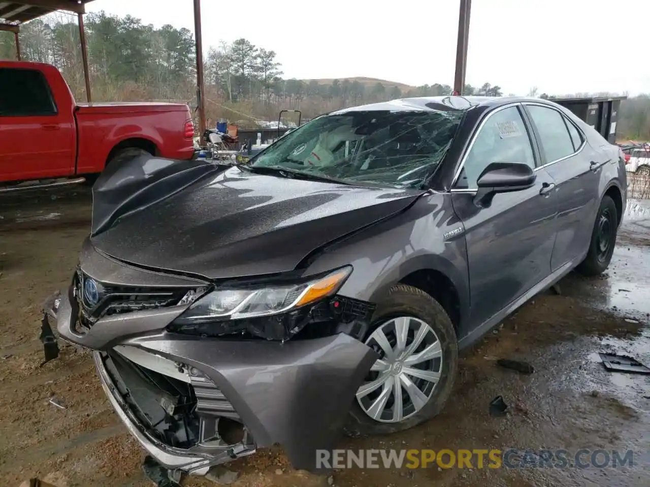 2 Photograph of a damaged car 4T1C31AK2LU535611 TOYOTA CAMRY 2020