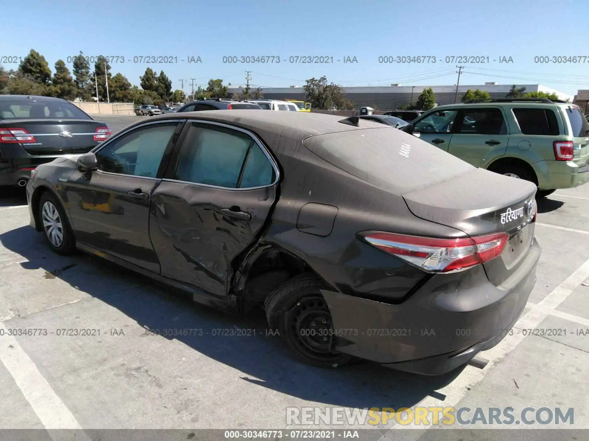 3 Photograph of a damaged car 4T1C31AK3LU011996 TOYOTA CAMRY 2020