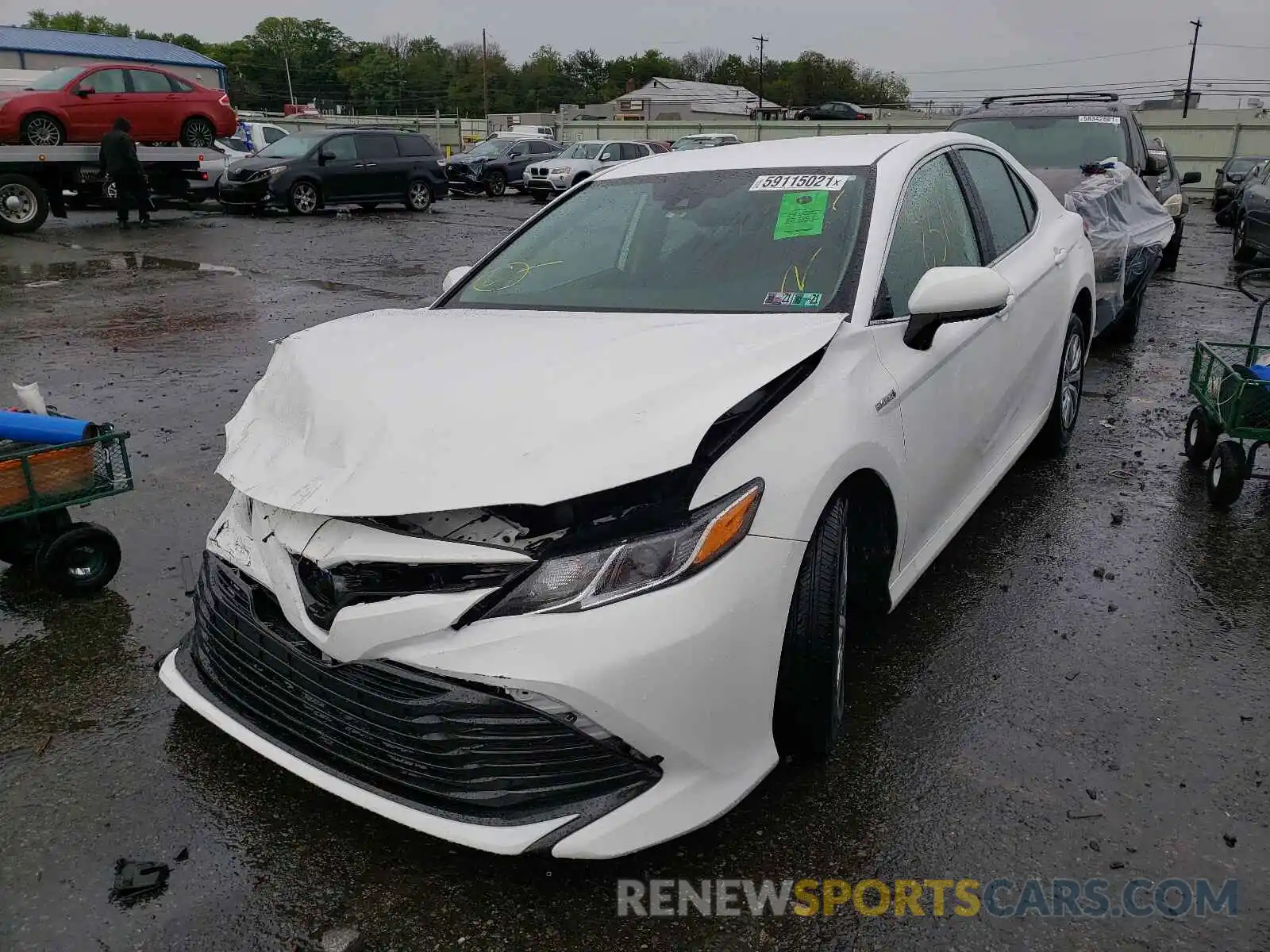 2 Photograph of a damaged car 4T1C31AK3LU019001 TOYOTA CAMRY 2020