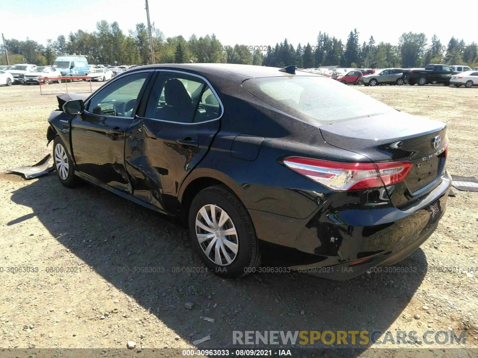 3 Photograph of a damaged car 4T1C31AK3LU019791 TOYOTA CAMRY 2020