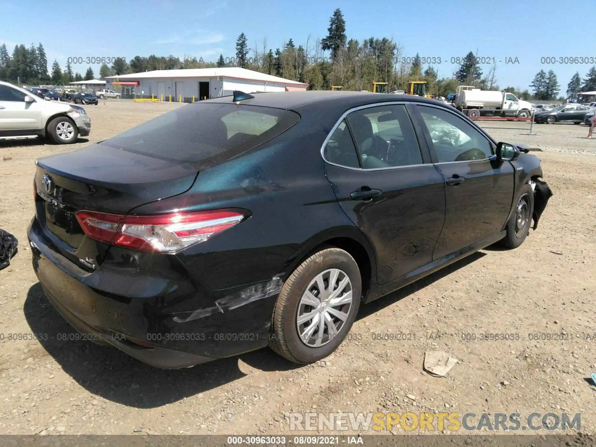 4 Photograph of a damaged car 4T1C31AK3LU019791 TOYOTA CAMRY 2020