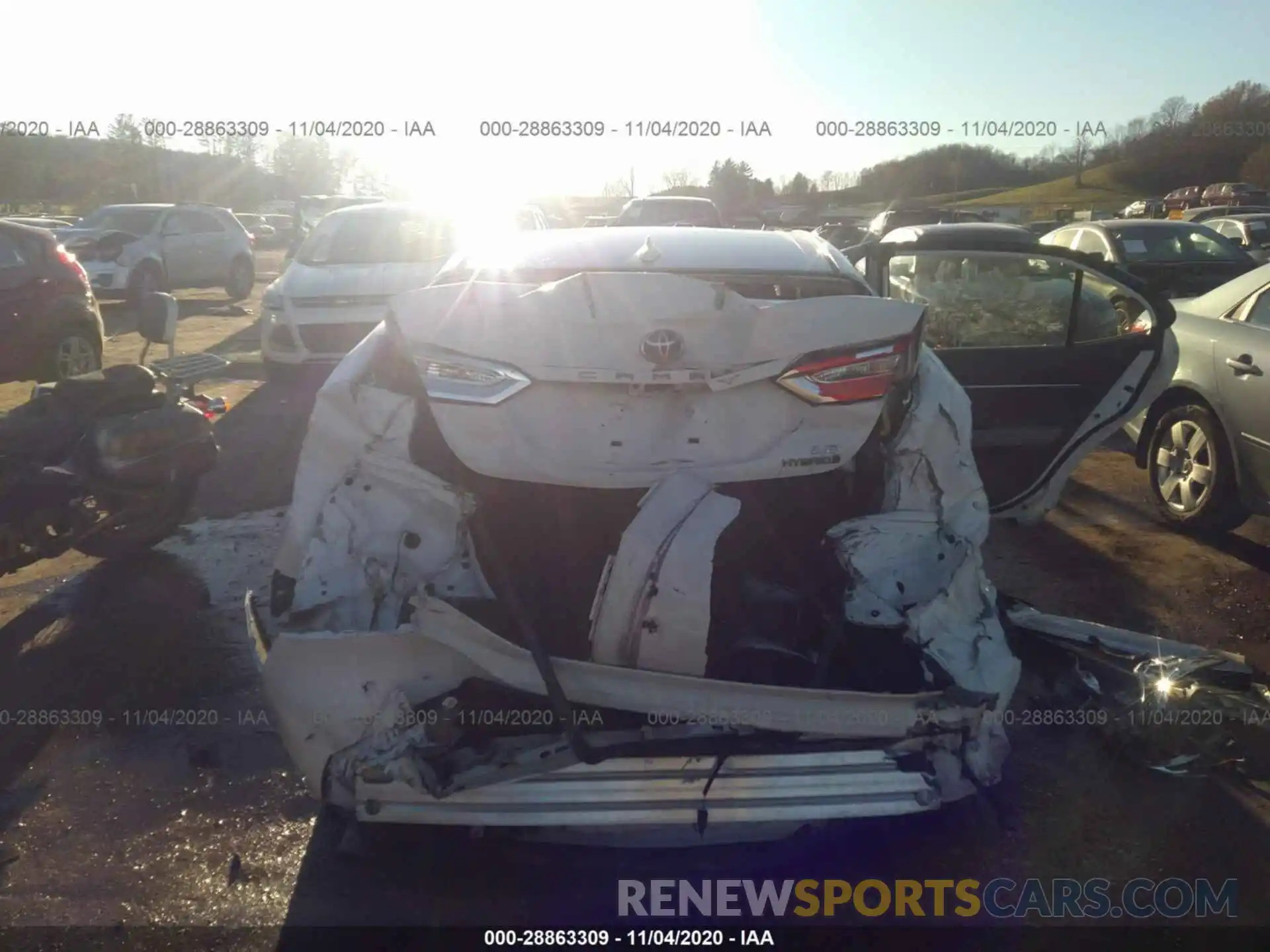 6 Photograph of a damaged car 4T1C31AK3LU520602 TOYOTA CAMRY 2020