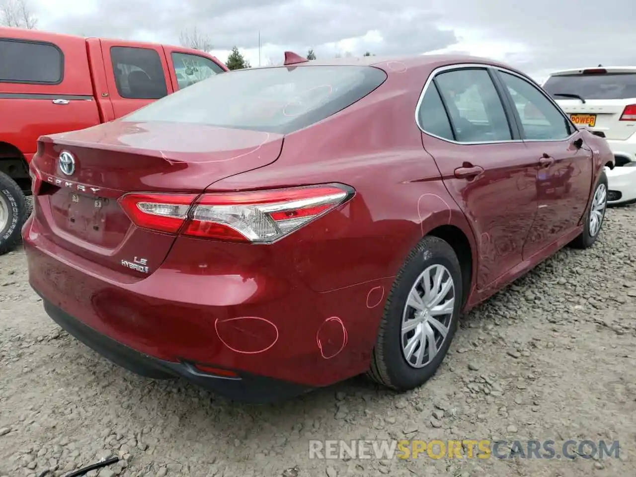 4 Photograph of a damaged car 4T1C31AK3LU522415 TOYOTA CAMRY 2020