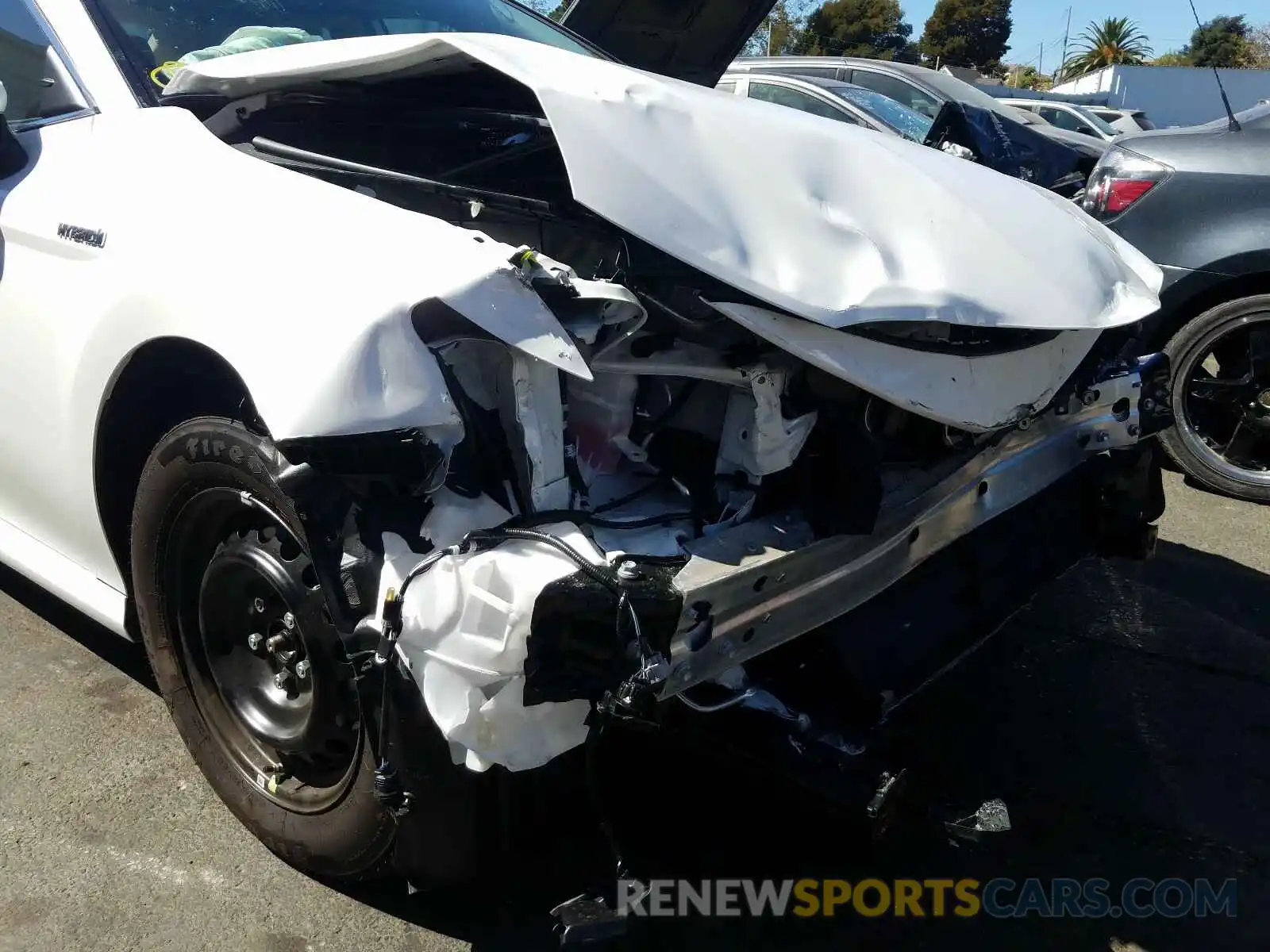 9 Photograph of a damaged car 4T1C31AK3LU524942 TOYOTA CAMRY 2020