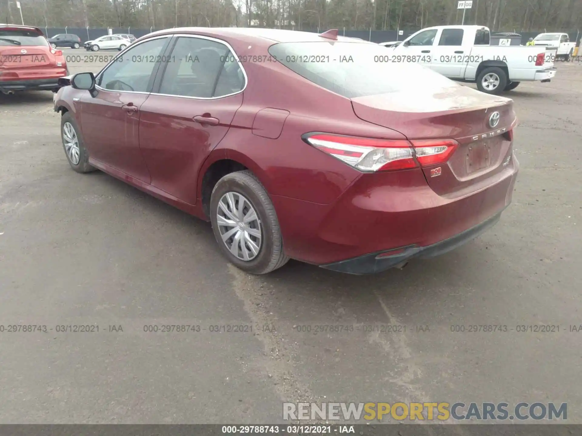 3 Фотография поврежденного автомобиля 4T1C31AK3LU525699 TOYOTA CAMRY 2020