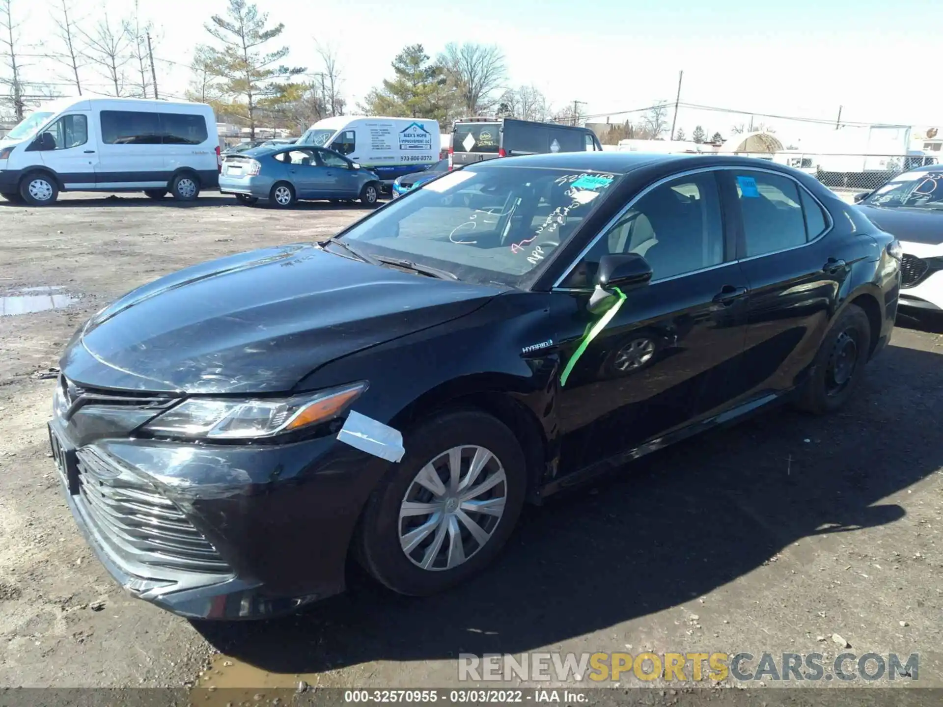 2 Photograph of a damaged car 4T1C31AK3LU529459 TOYOTA CAMRY 2020