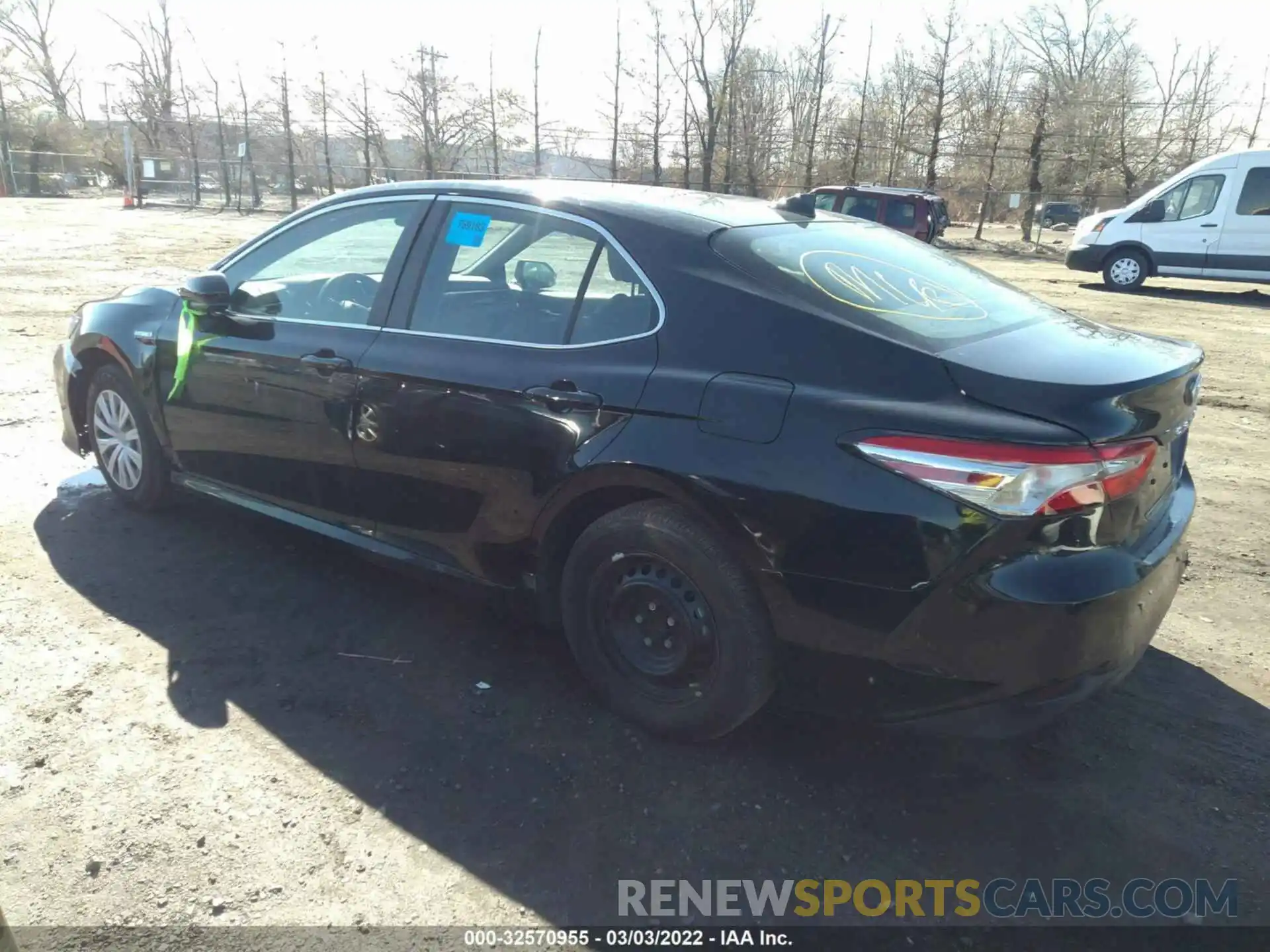 3 Photograph of a damaged car 4T1C31AK3LU529459 TOYOTA CAMRY 2020