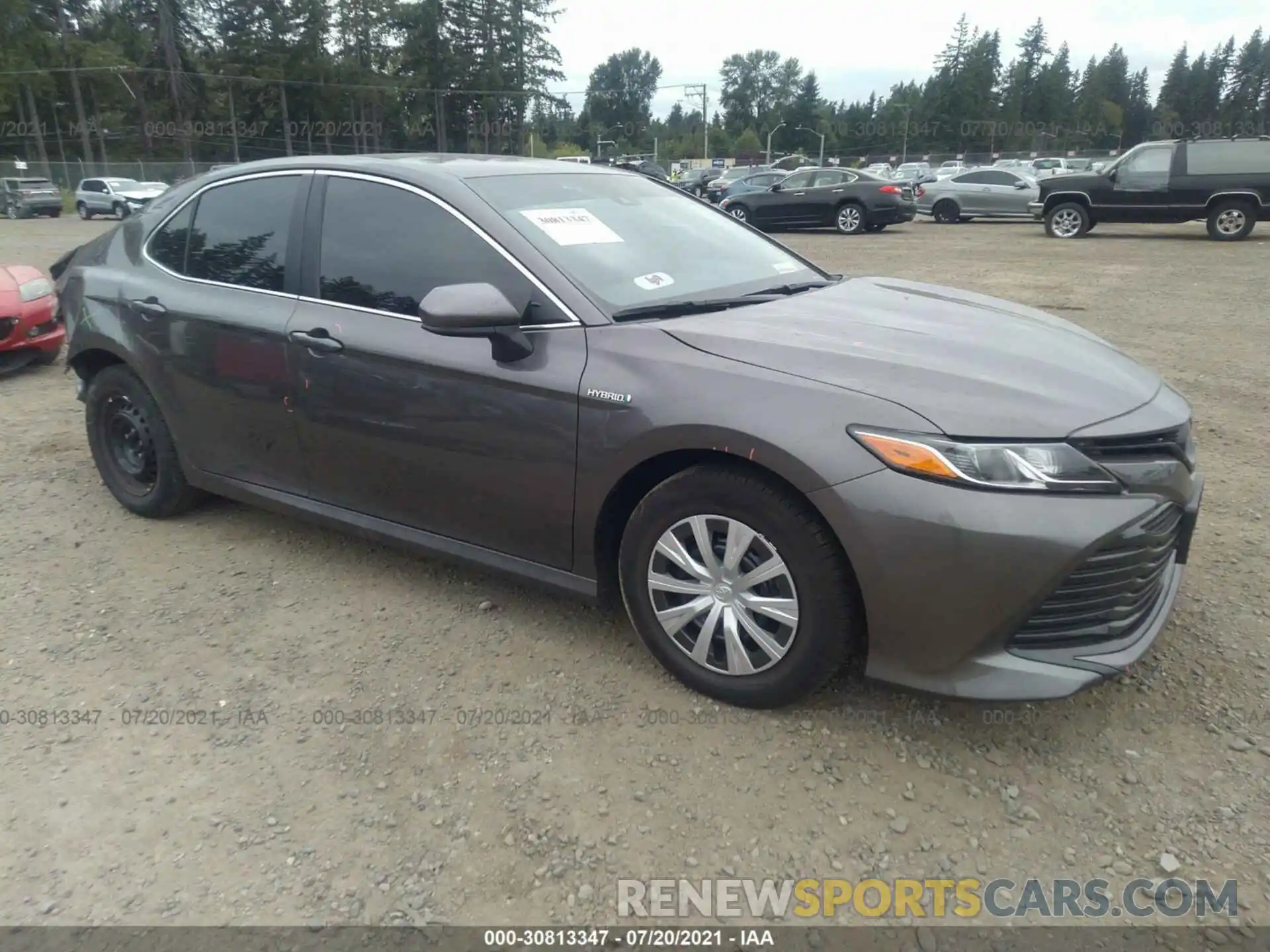 1 Photograph of a damaged car 4T1C31AK3LU530594 TOYOTA CAMRY 2020