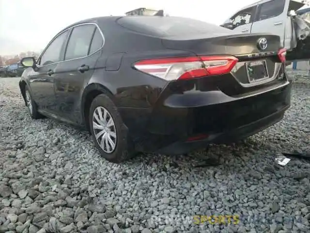 3 Photograph of a damaged car 4T1C31AK3LU531860 TOYOTA CAMRY 2020