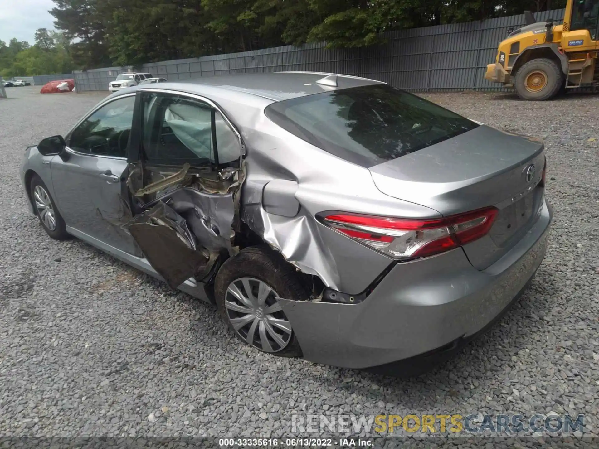 3 Photograph of a damaged car 4T1C31AK3LU534628 TOYOTA CAMRY 2020