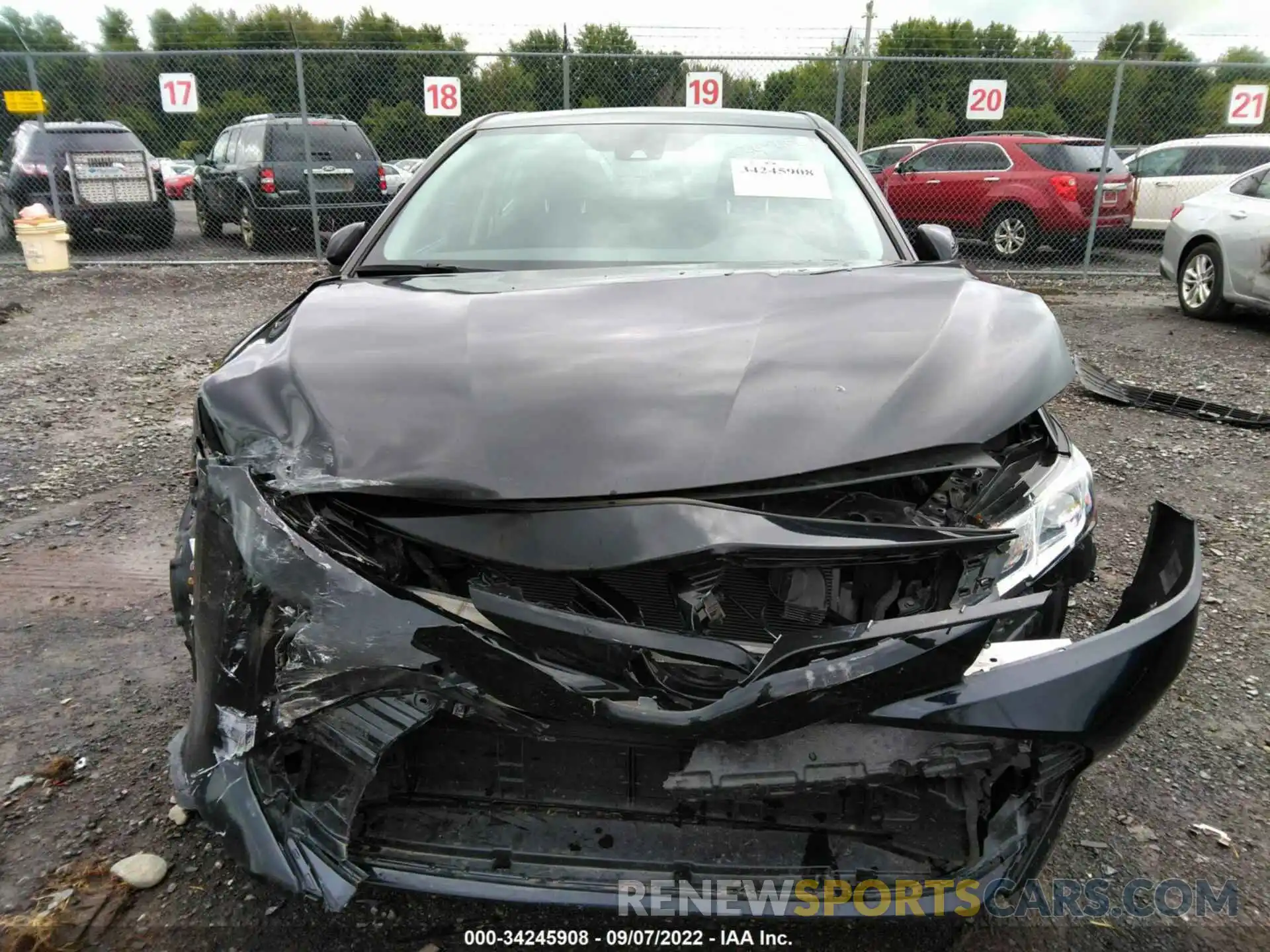 6 Photograph of a damaged car 4T1C31AK3LU537478 TOYOTA CAMRY 2020