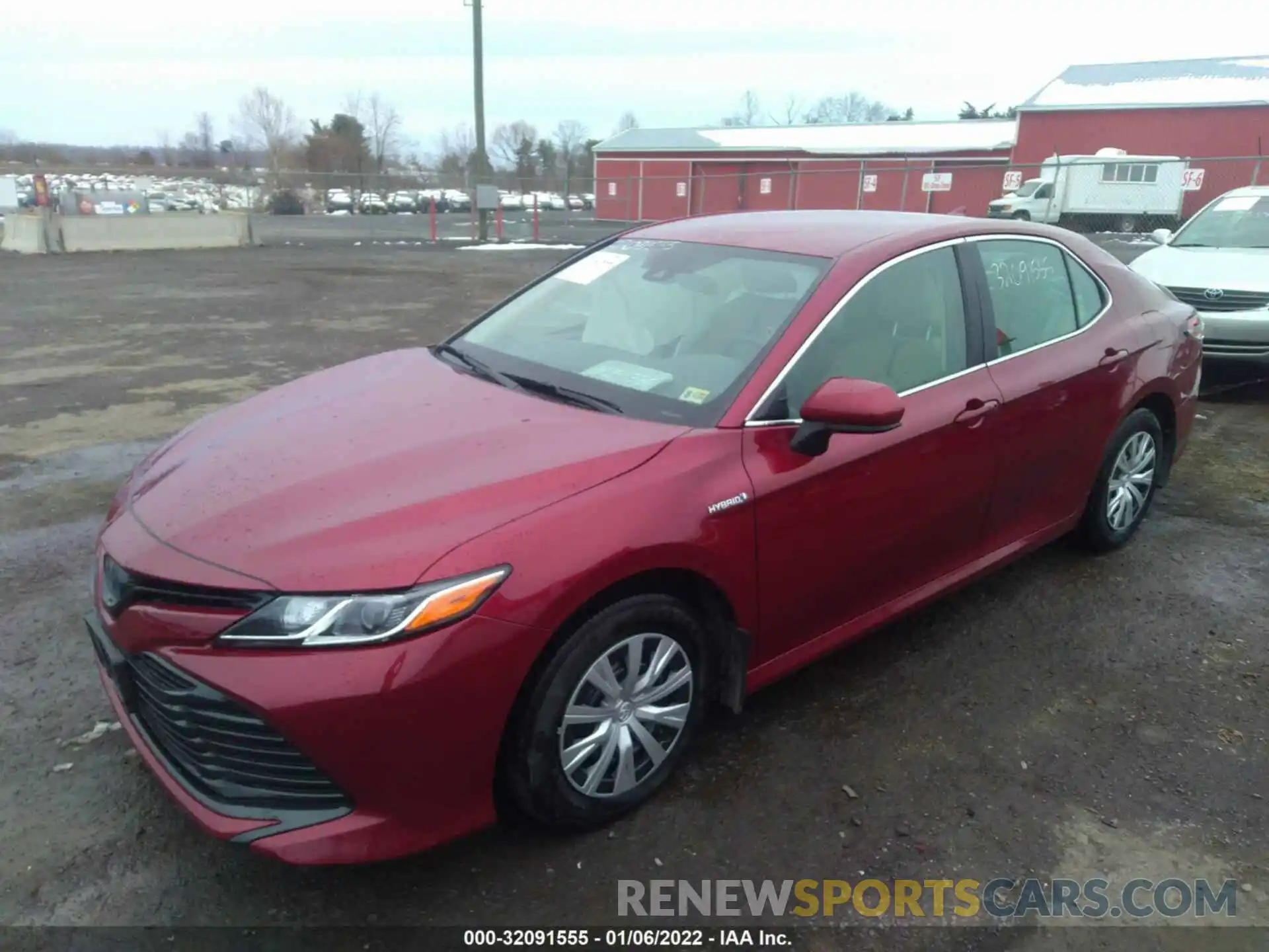 2 Photograph of a damaged car 4T1C31AK3LU538422 TOYOTA CAMRY 2020