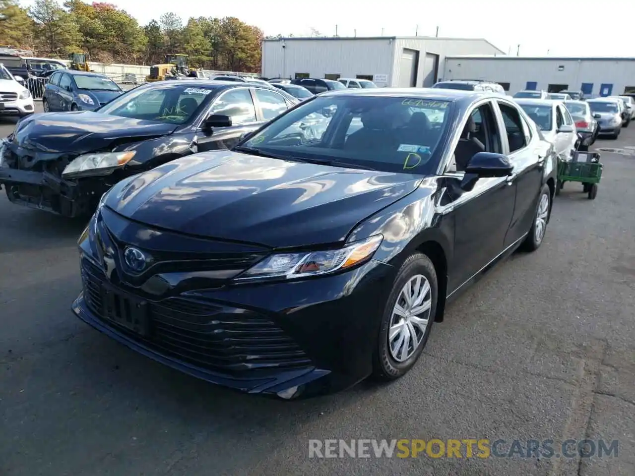 2 Photograph of a damaged car 4T1C31AK3LU541885 TOYOTA CAMRY 2020