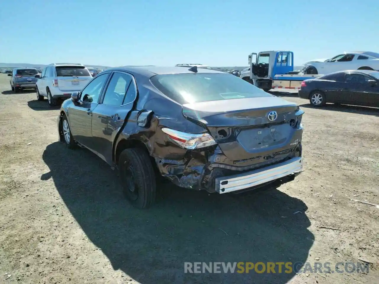 9 Photograph of a damaged car 4T1C31AK3LU542728 TOYOTA CAMRY 2020