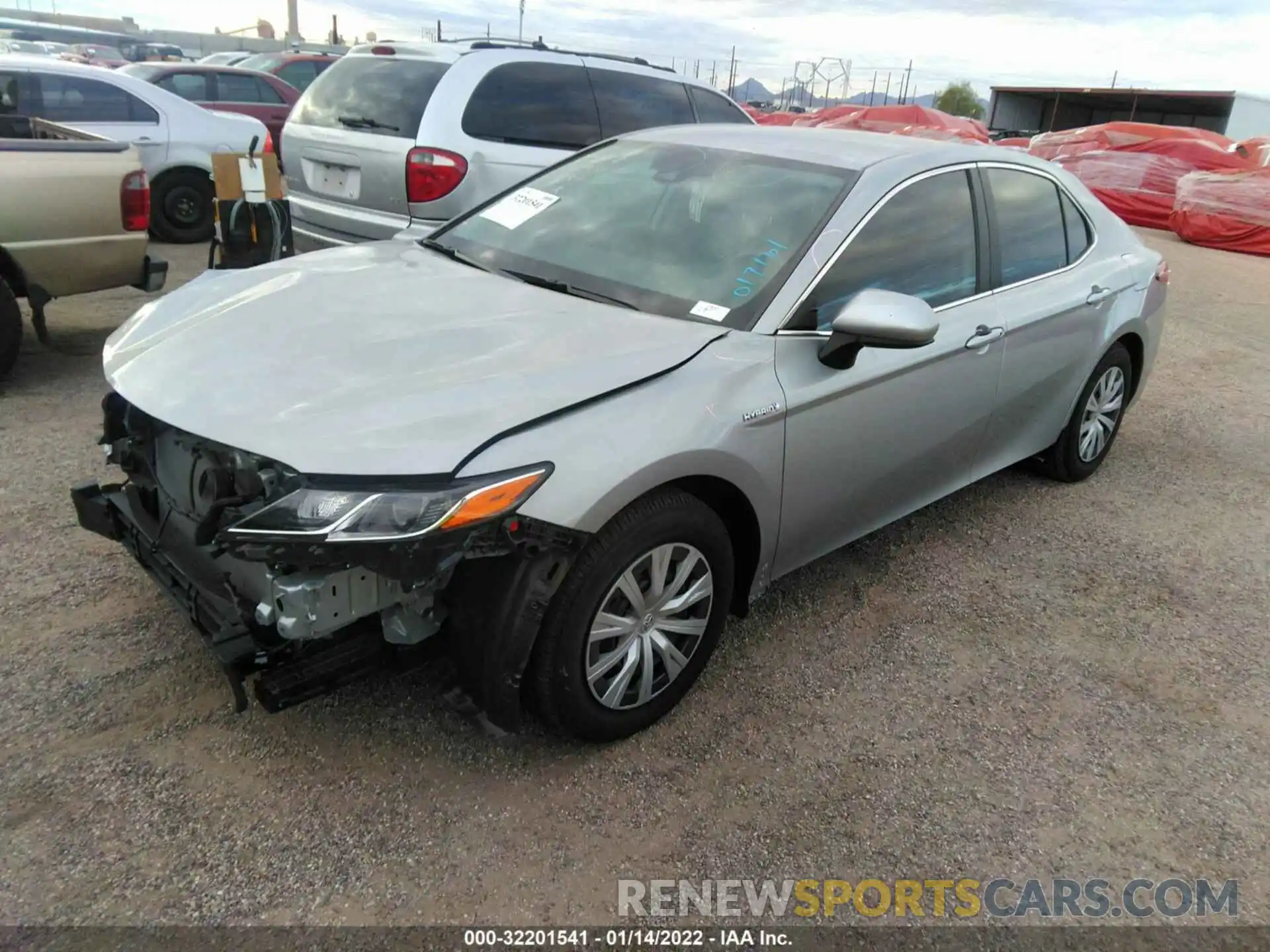 2 Photograph of a damaged car 4T1C31AK4LU017161 TOYOTA CAMRY 2020