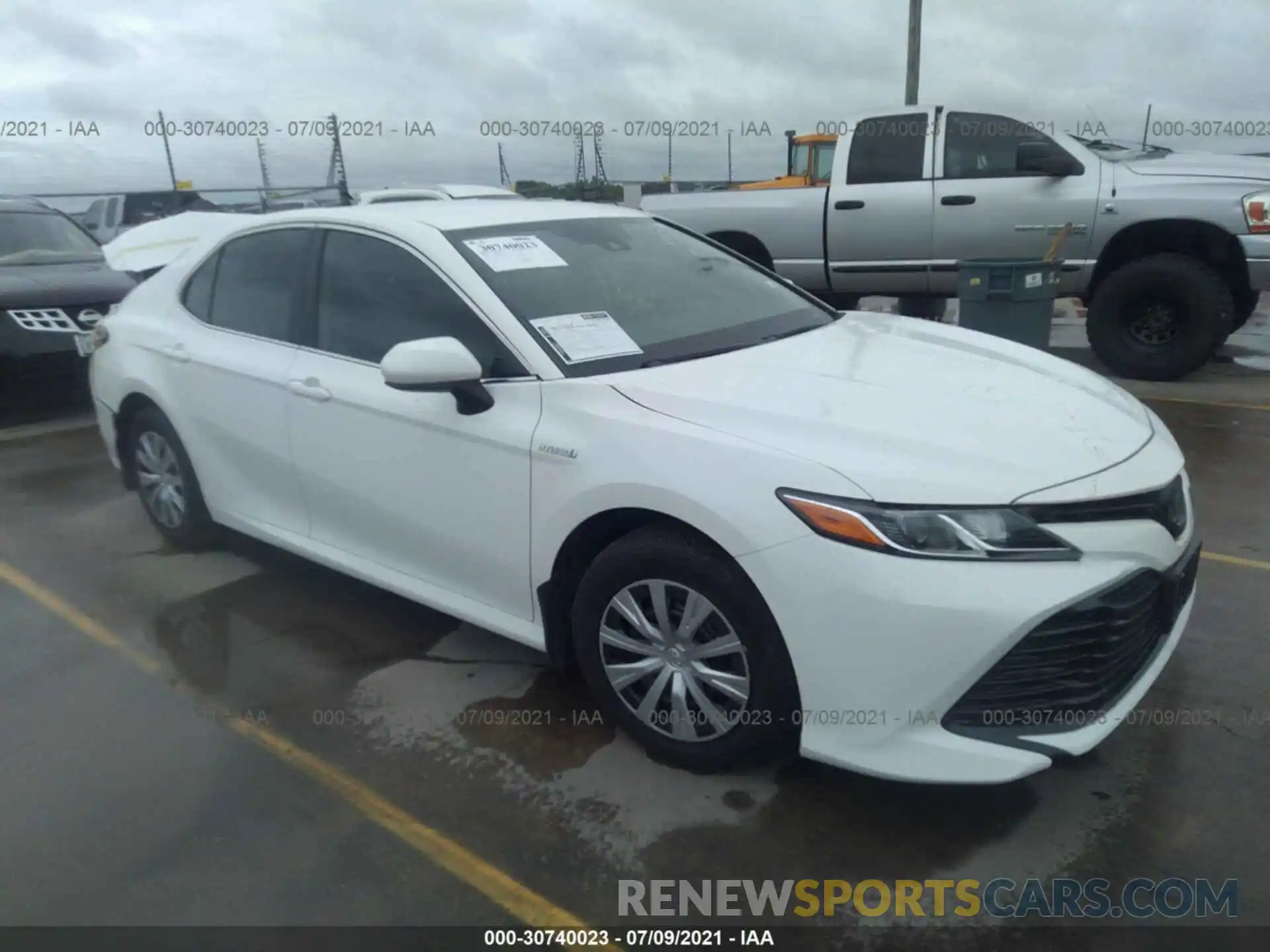 1 Photograph of a damaged car 4T1C31AK4LU019623 TOYOTA CAMRY 2020