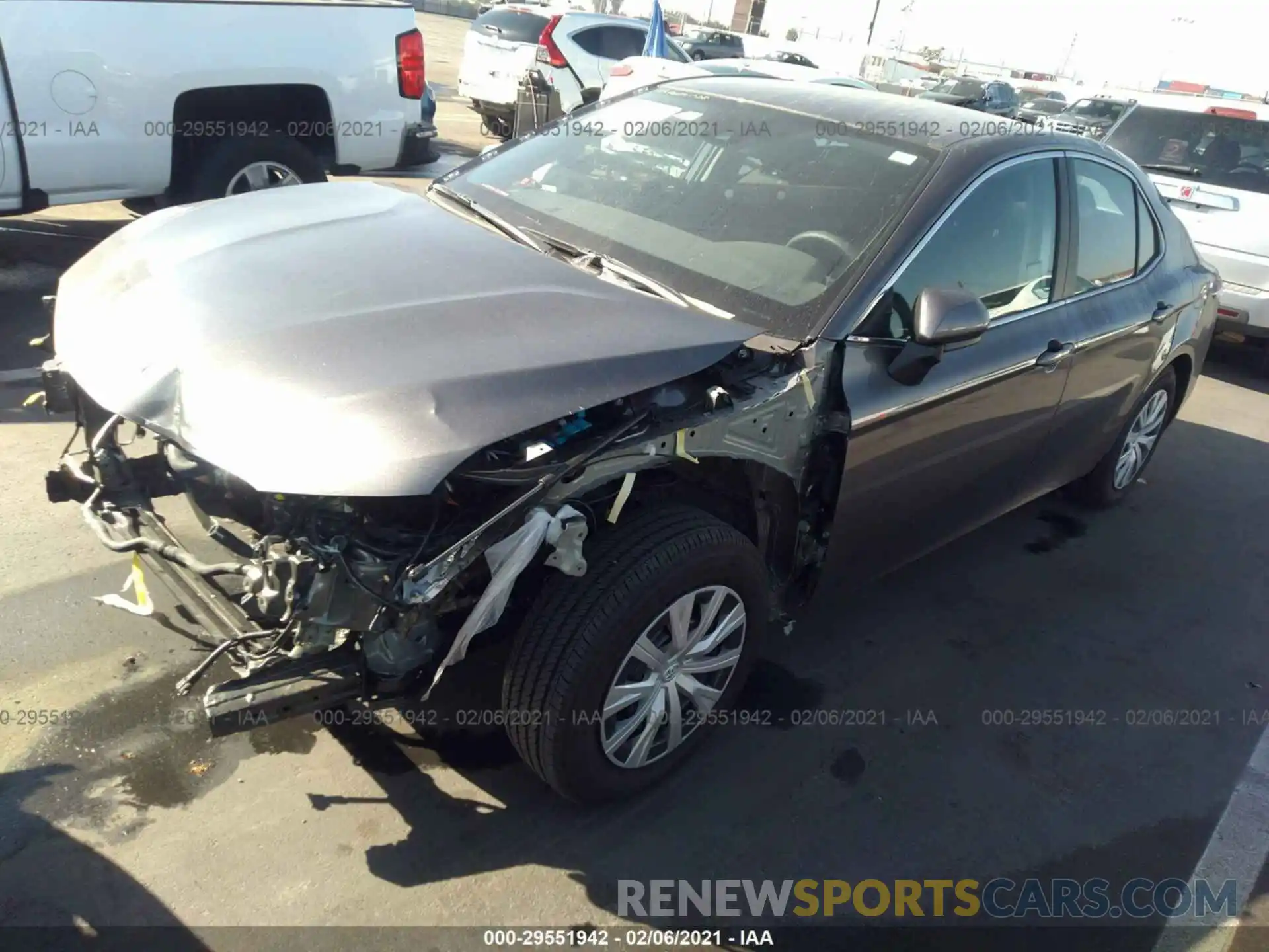 2 Photograph of a damaged car 4T1C31AK4LU019900 TOYOTA CAMRY 2020