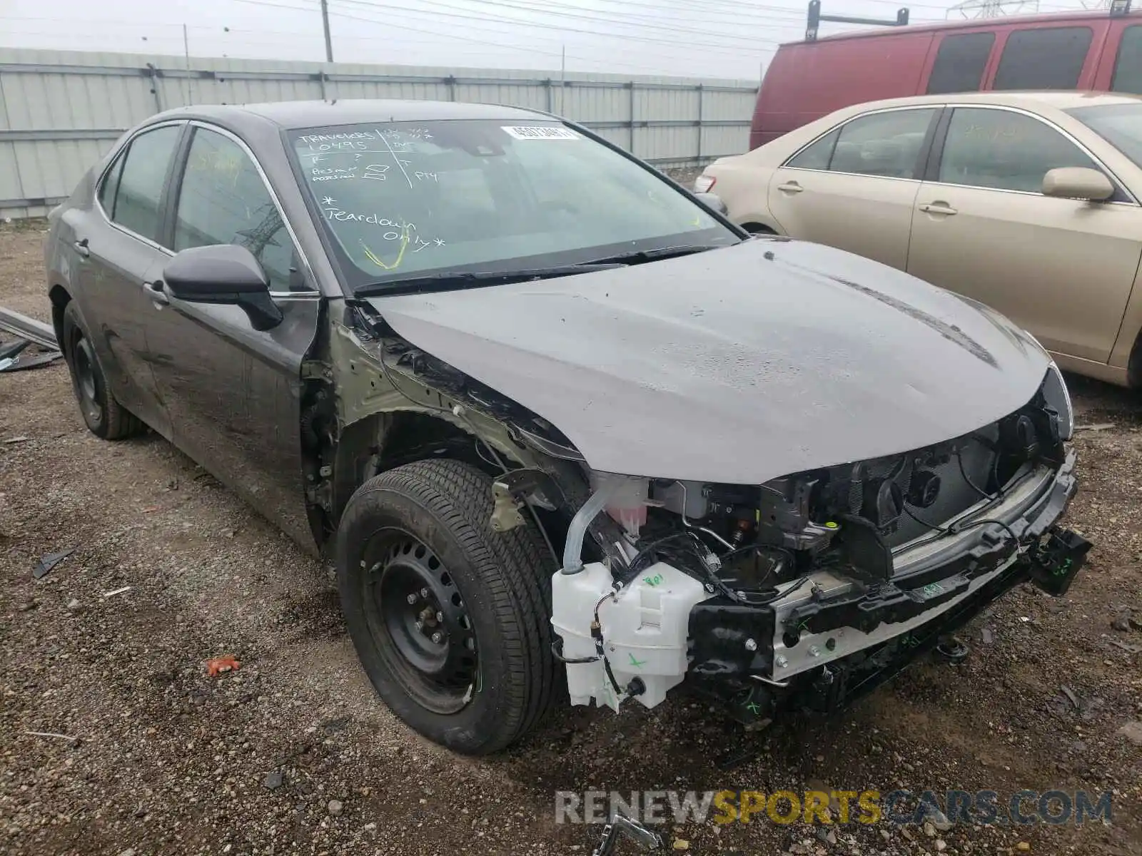 1 Photograph of a damaged car 4T1C31AK4LU526330 TOYOTA CAMRY 2020