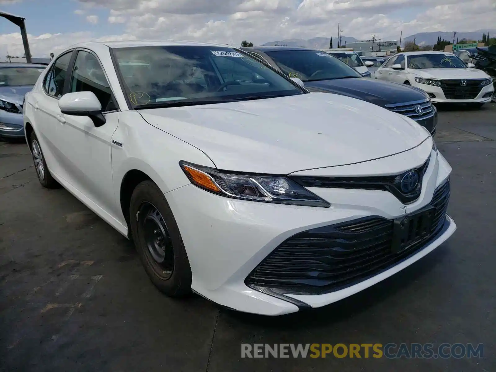 1 Photograph of a damaged car 4T1C31AK4LU527364 TOYOTA CAMRY 2020