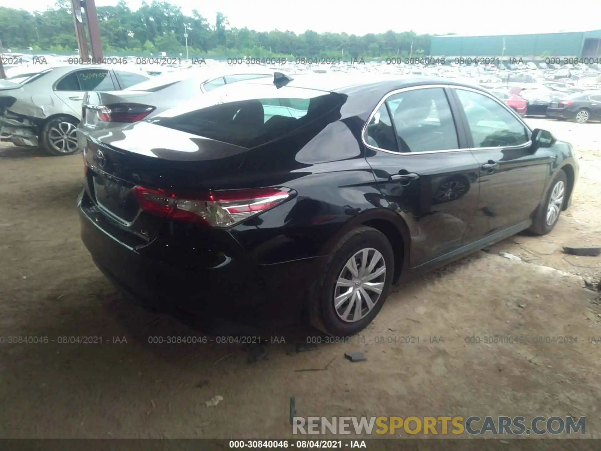 4 Photograph of a damaged car 4T1C31AK4LU529289 TOYOTA CAMRY 2020