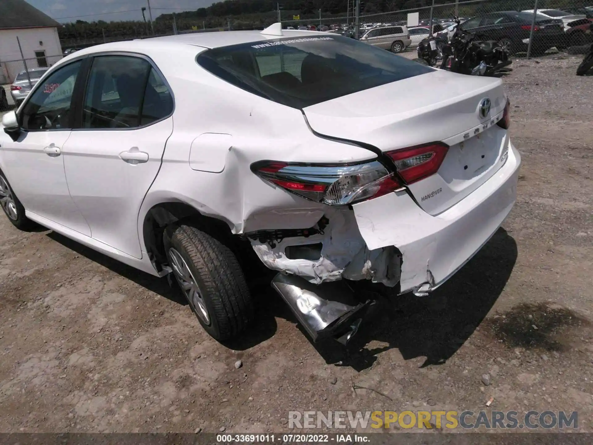 3 Photograph of a damaged car 4T1C31AK4LU532192 TOYOTA CAMRY 2020