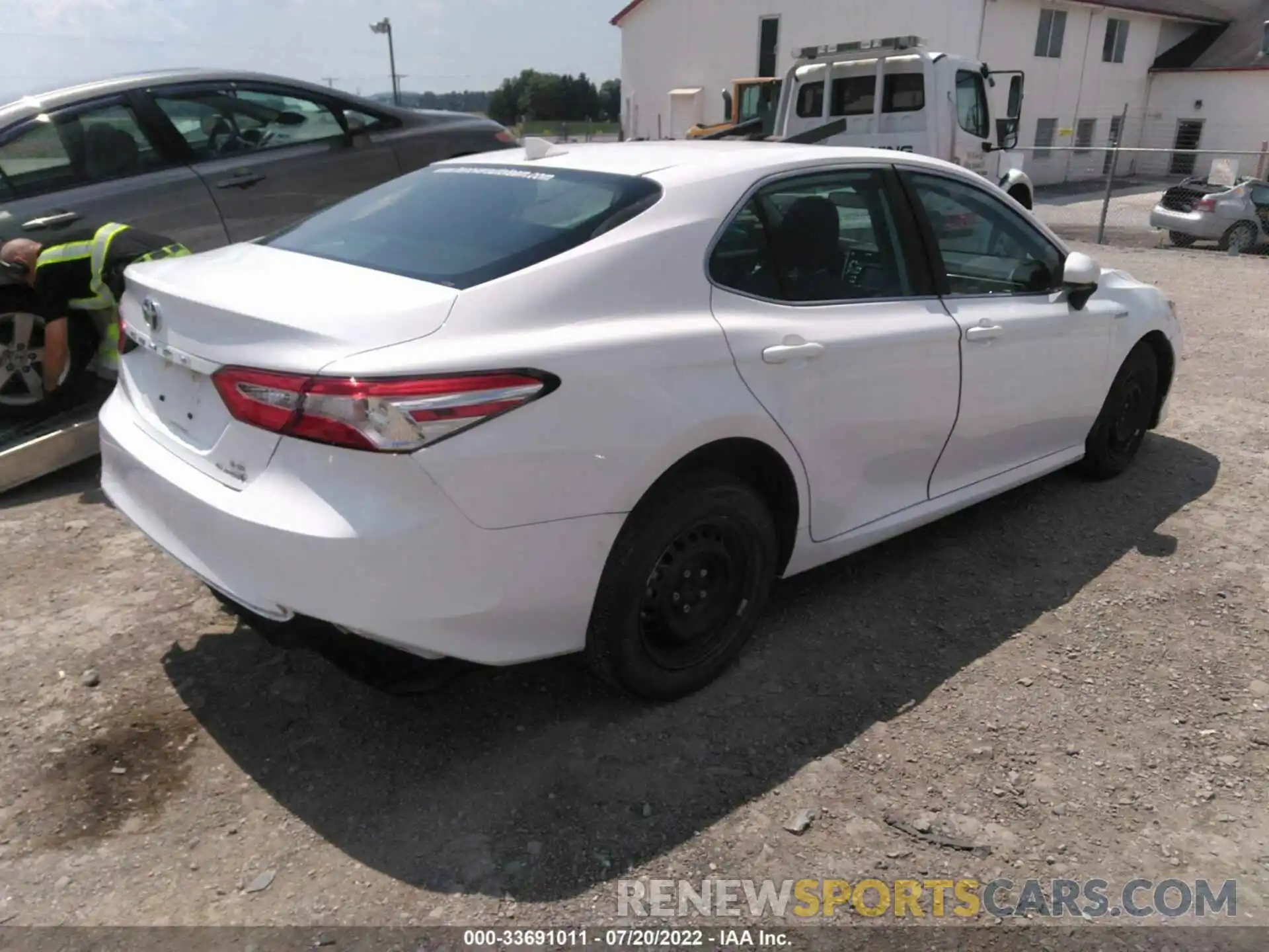 4 Photograph of a damaged car 4T1C31AK4LU532192 TOYOTA CAMRY 2020