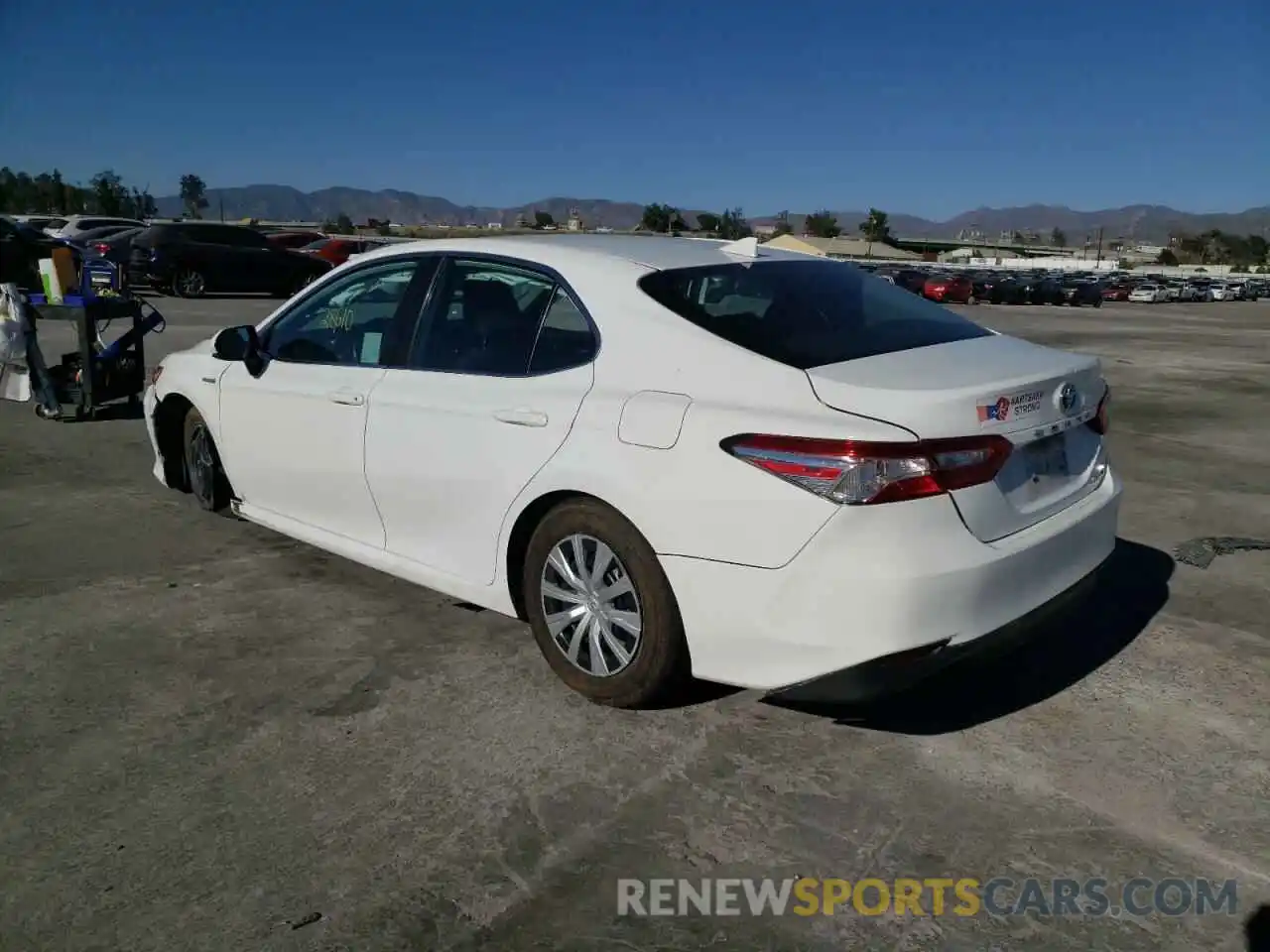 3 Photograph of a damaged car 4T1C31AK4LU532368 TOYOTA CAMRY 2020