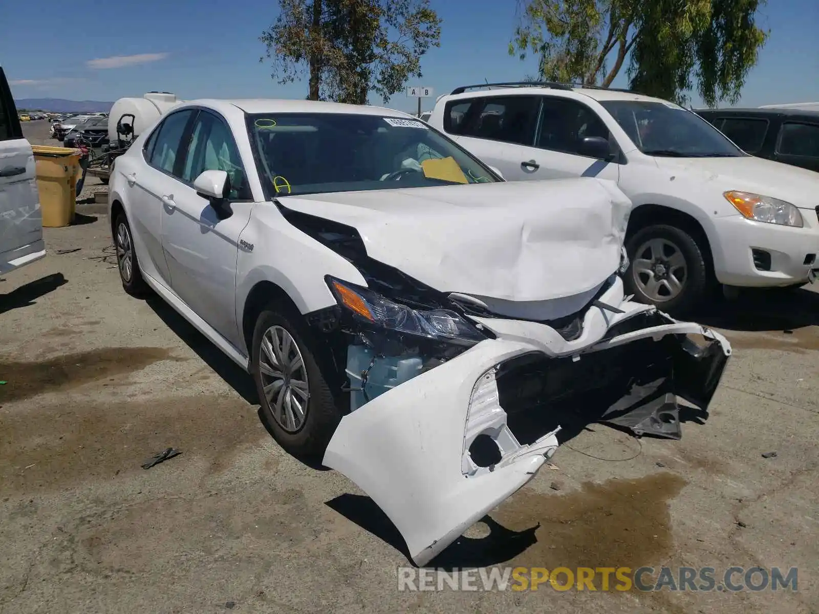 1 Photograph of a damaged car 4T1C31AK4LU538350 TOYOTA CAMRY 2020