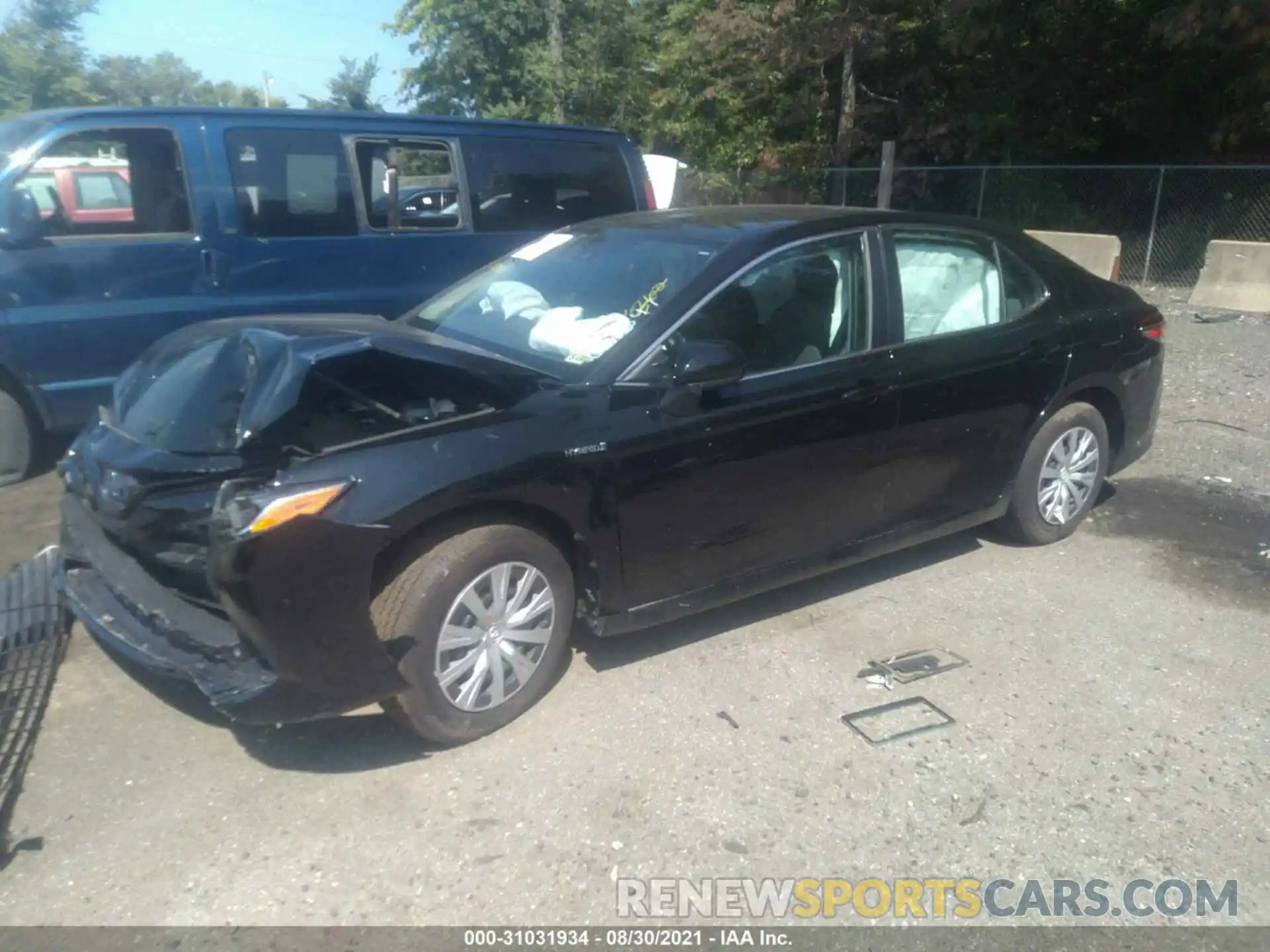 2 Photograph of a damaged car 4T1C31AK5LU010347 TOYOTA CAMRY 2020