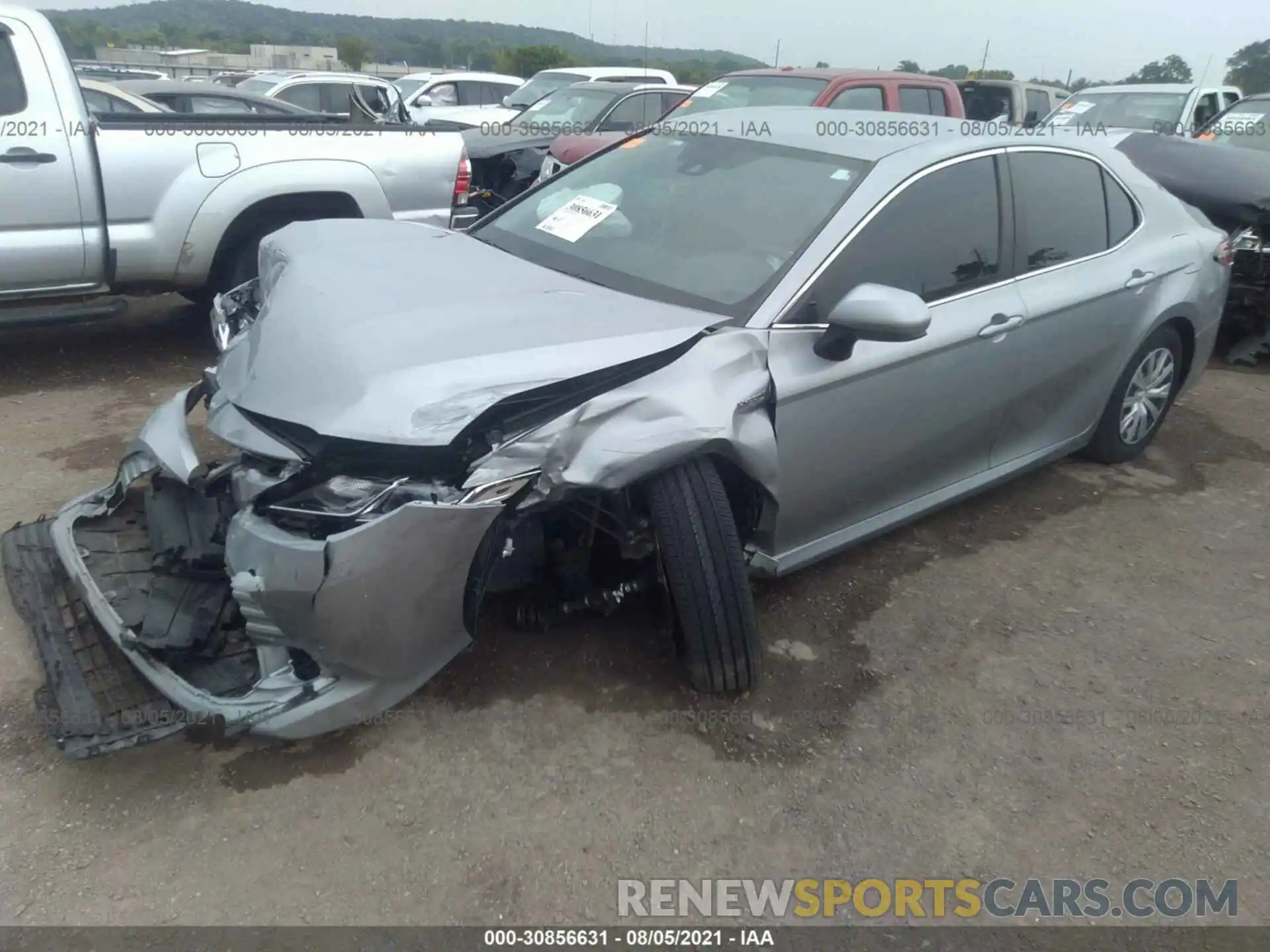 2 Photograph of a damaged car 4T1C31AK5LU012065 TOYOTA CAMRY 2020