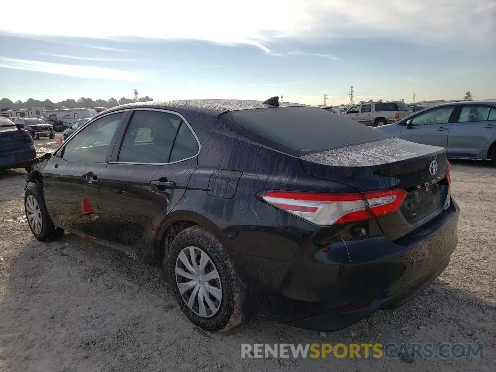 3 Photograph of a damaged car 4T1C31AK5LU014172 TOYOTA CAMRY 2020