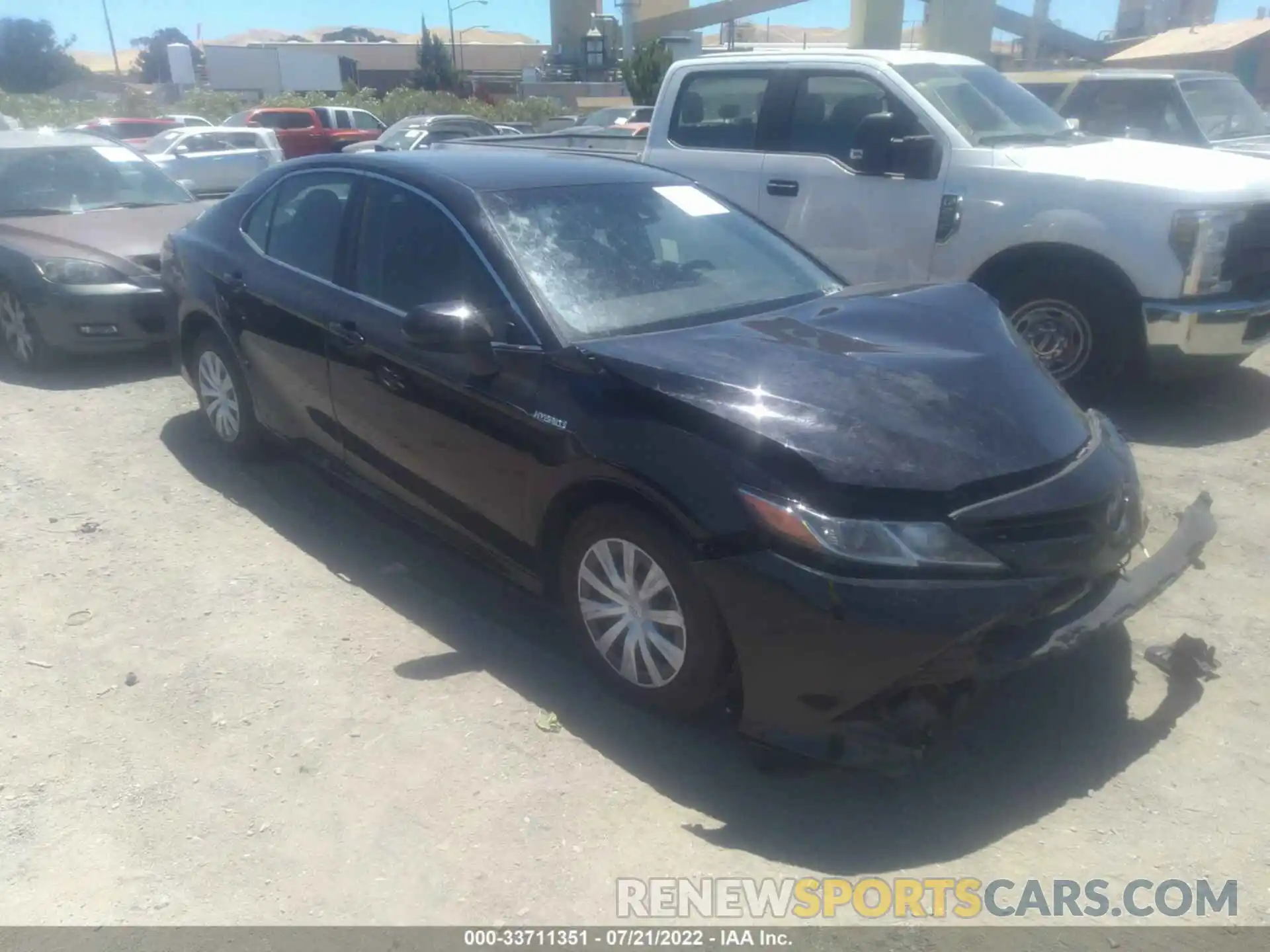 1 Photograph of a damaged car 4T1C31AK5LU017170 TOYOTA CAMRY 2020