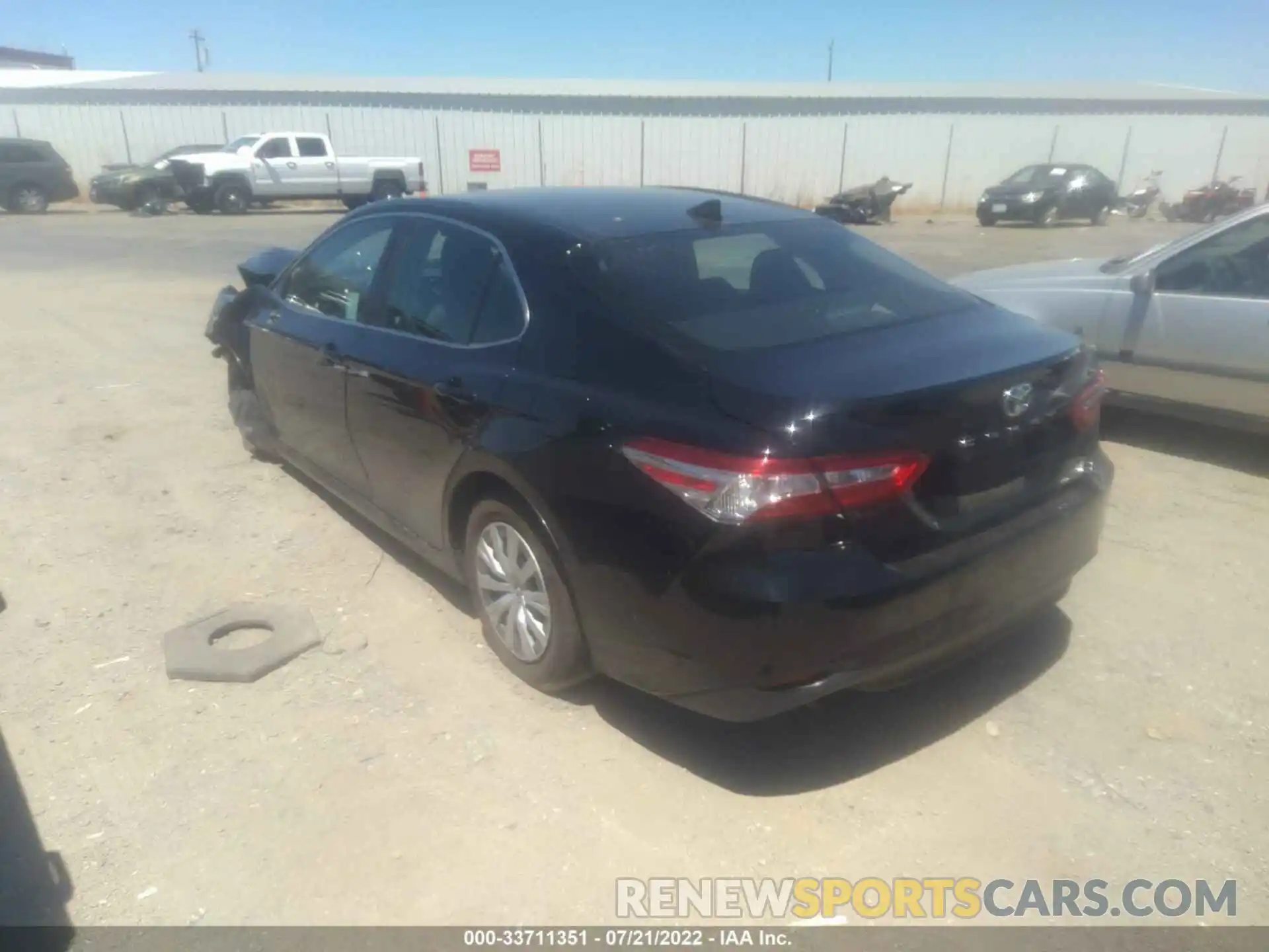 3 Photograph of a damaged car 4T1C31AK5LU017170 TOYOTA CAMRY 2020