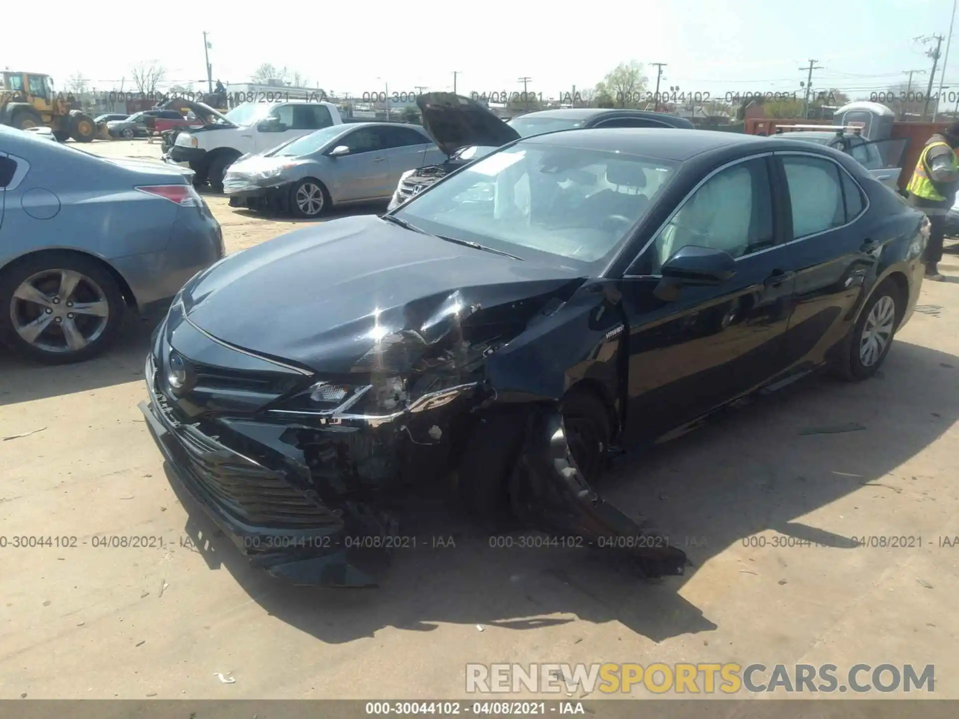 2 Photograph of a damaged car 4T1C31AK5LU019579 TOYOTA CAMRY 2020