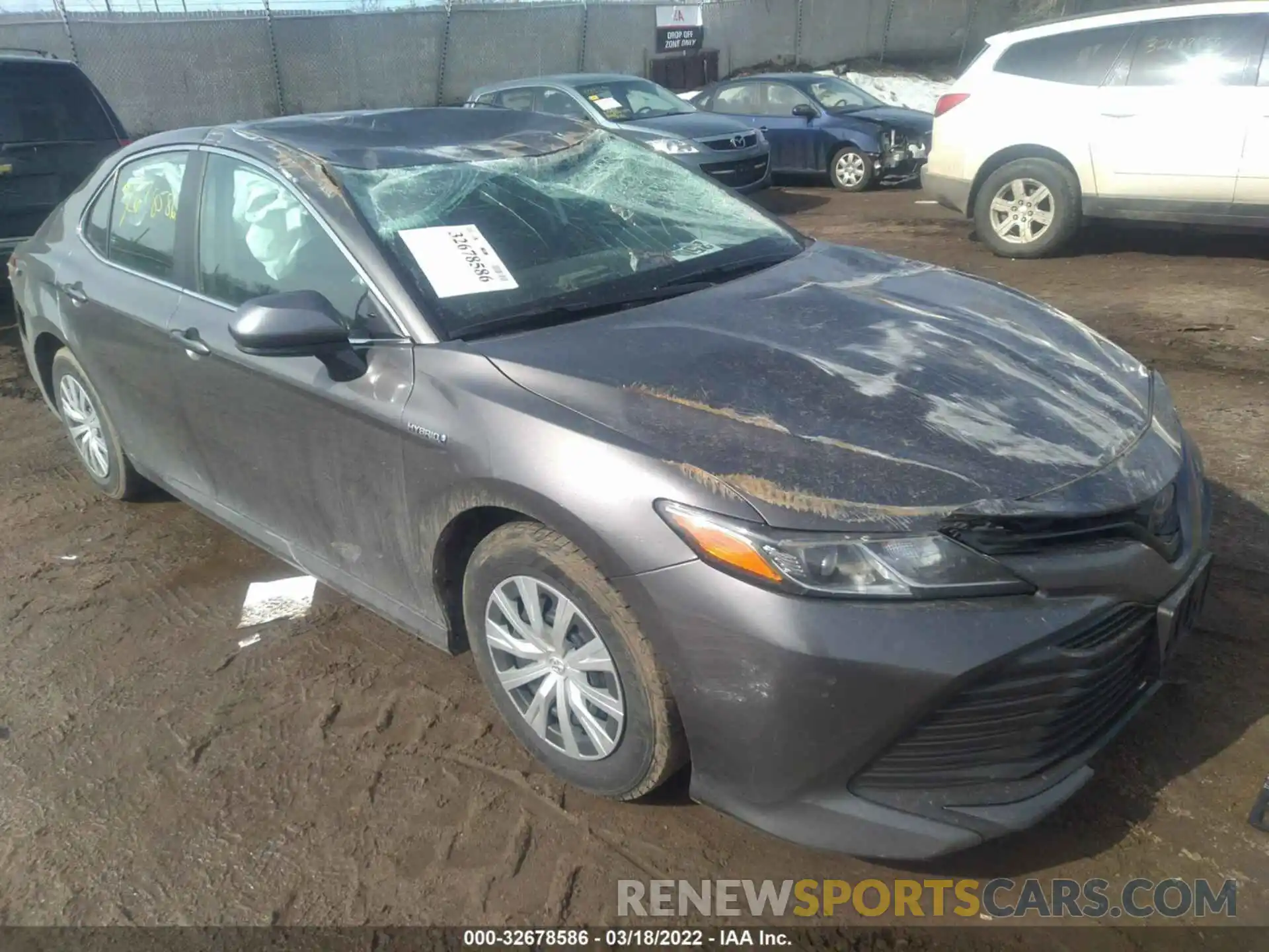 1 Photograph of a damaged car 4T1C31AK5LU519189 TOYOTA CAMRY 2020