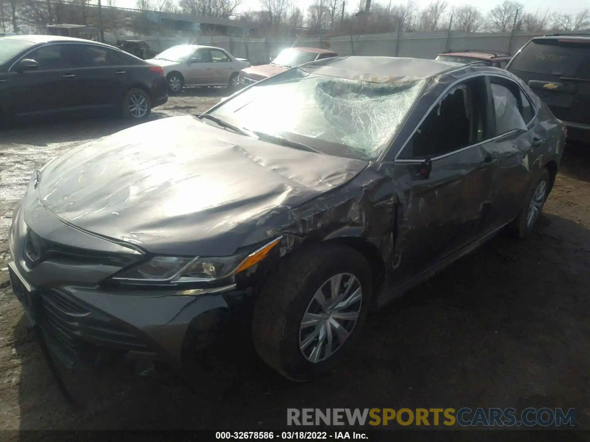 2 Photograph of a damaged car 4T1C31AK5LU519189 TOYOTA CAMRY 2020