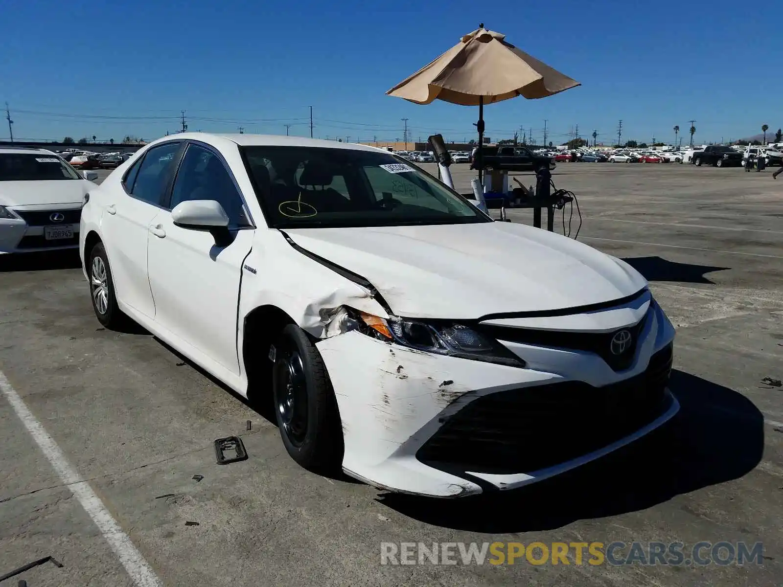 1 Photograph of a damaged car 4T1C31AK5LU520200 TOYOTA CAMRY 2020