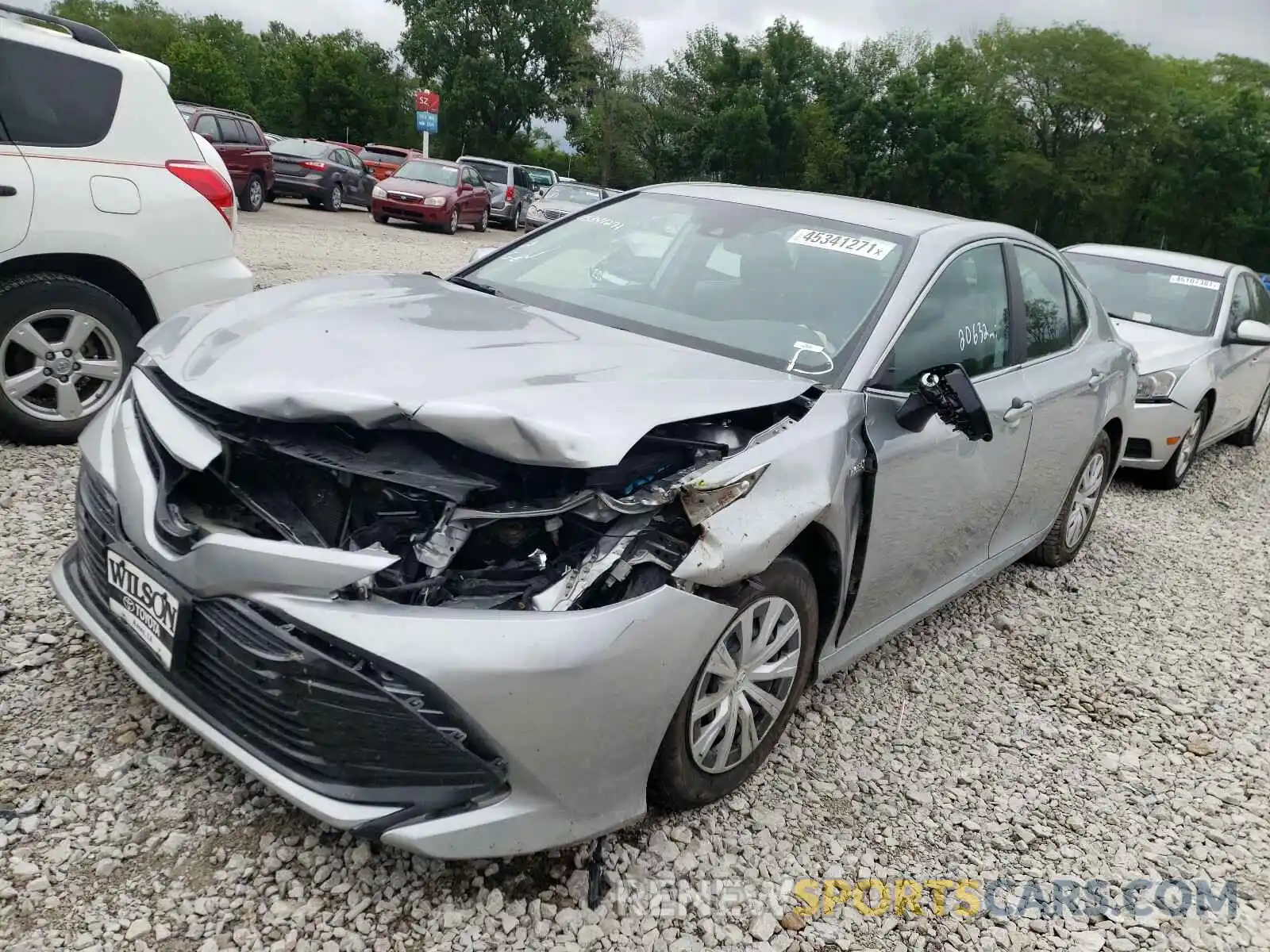 2 Photograph of a damaged car 4T1C31AK5LU523601 TOYOTA CAMRY 2020