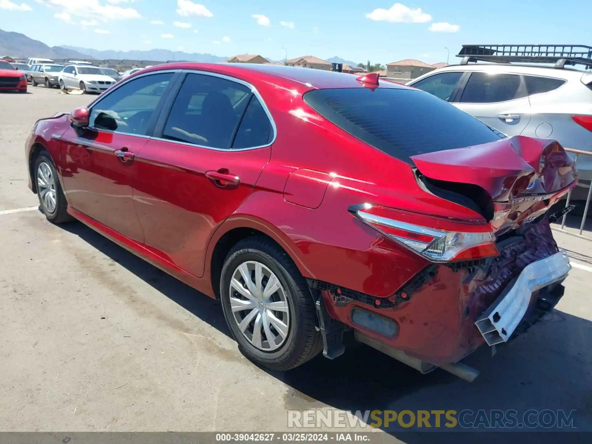 3 Photograph of a damaged car 4T1C31AK5LU524344 TOYOTA CAMRY 2020