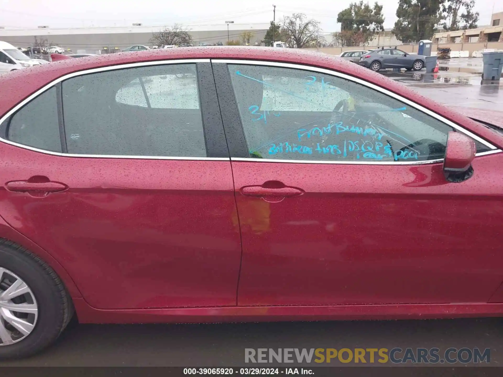 14 Photograph of a damaged car 4T1C31AK5LU525526 TOYOTA CAMRY 2020