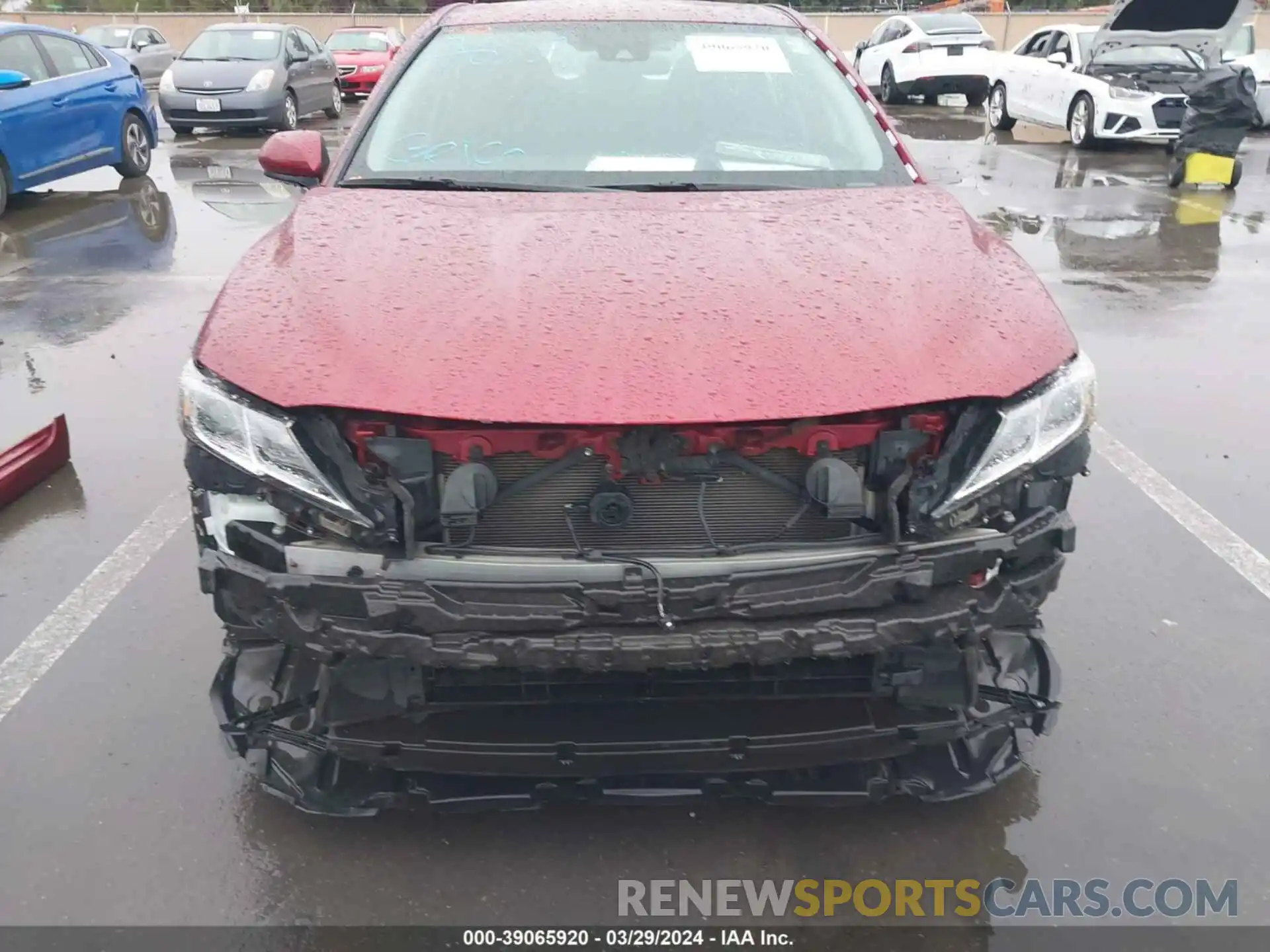 19 Photograph of a damaged car 4T1C31AK5LU525526 TOYOTA CAMRY 2020