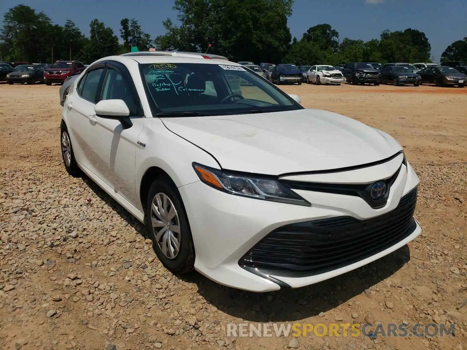 1 Photograph of a damaged car 4T1C31AK5LU526286 TOYOTA CAMRY 2020