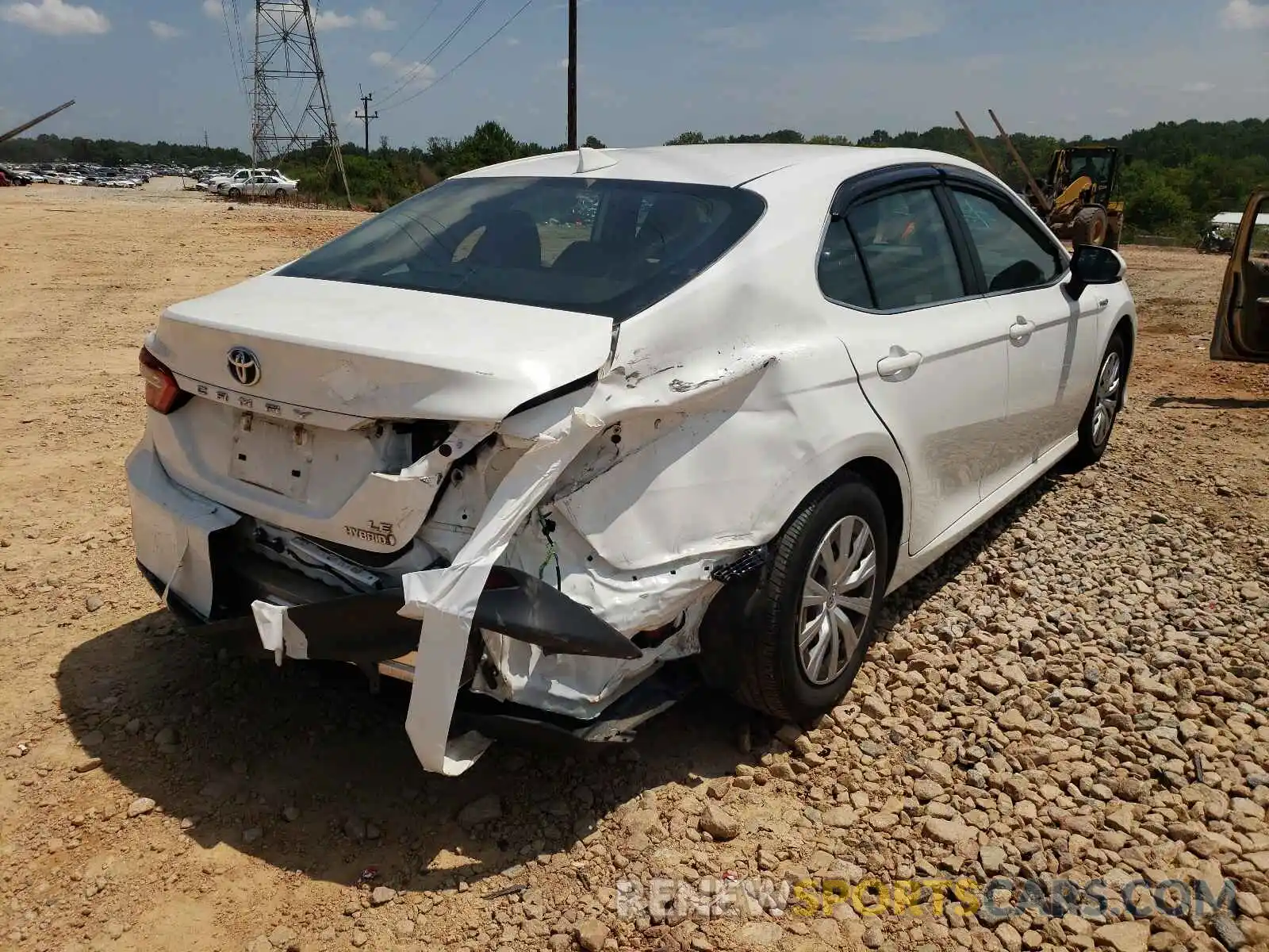 4 Photograph of a damaged car 4T1C31AK5LU526286 TOYOTA CAMRY 2020