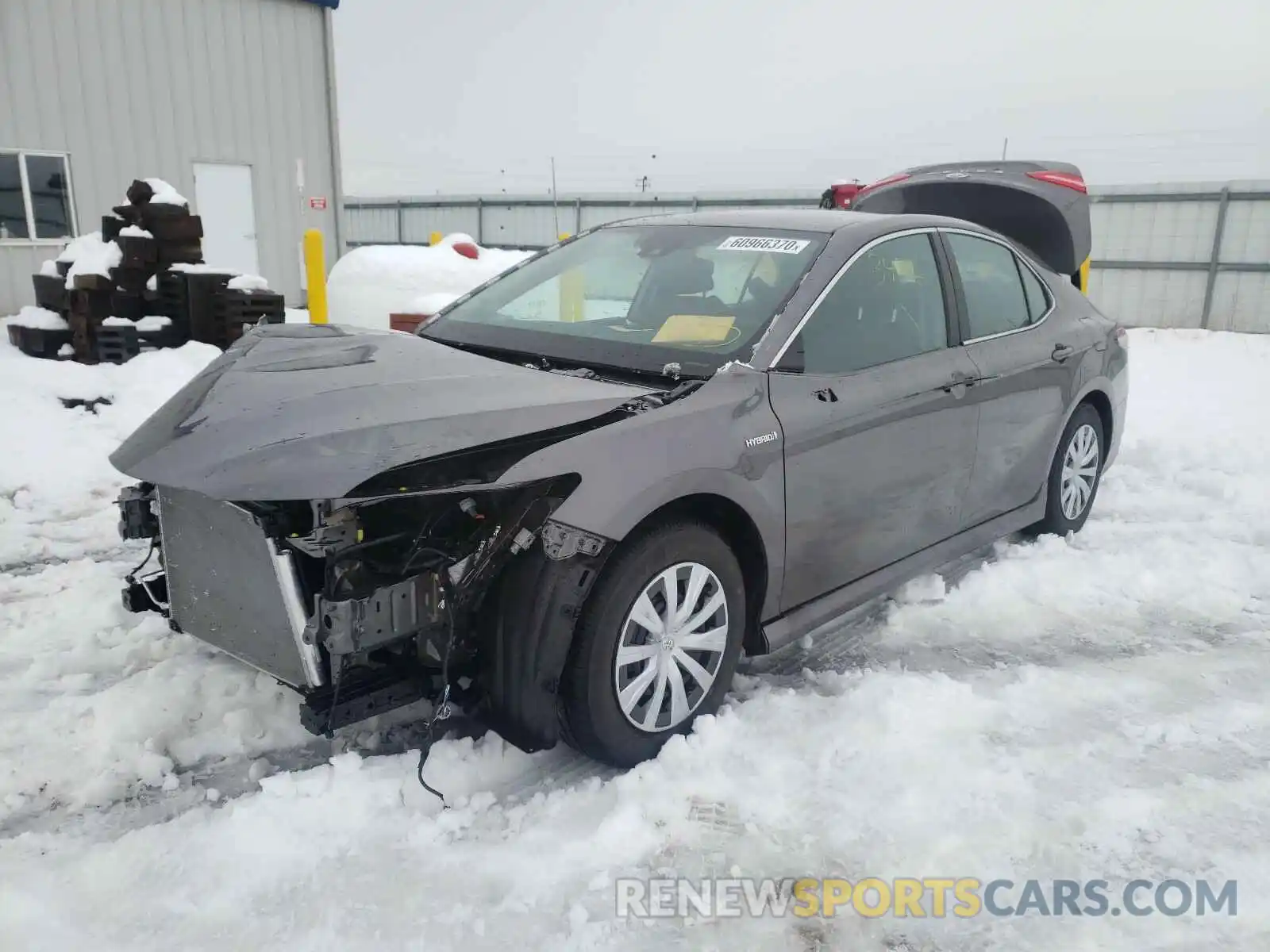 2 Photograph of a damaged car 4T1C31AK5LU527163 TOYOTA CAMRY 2020