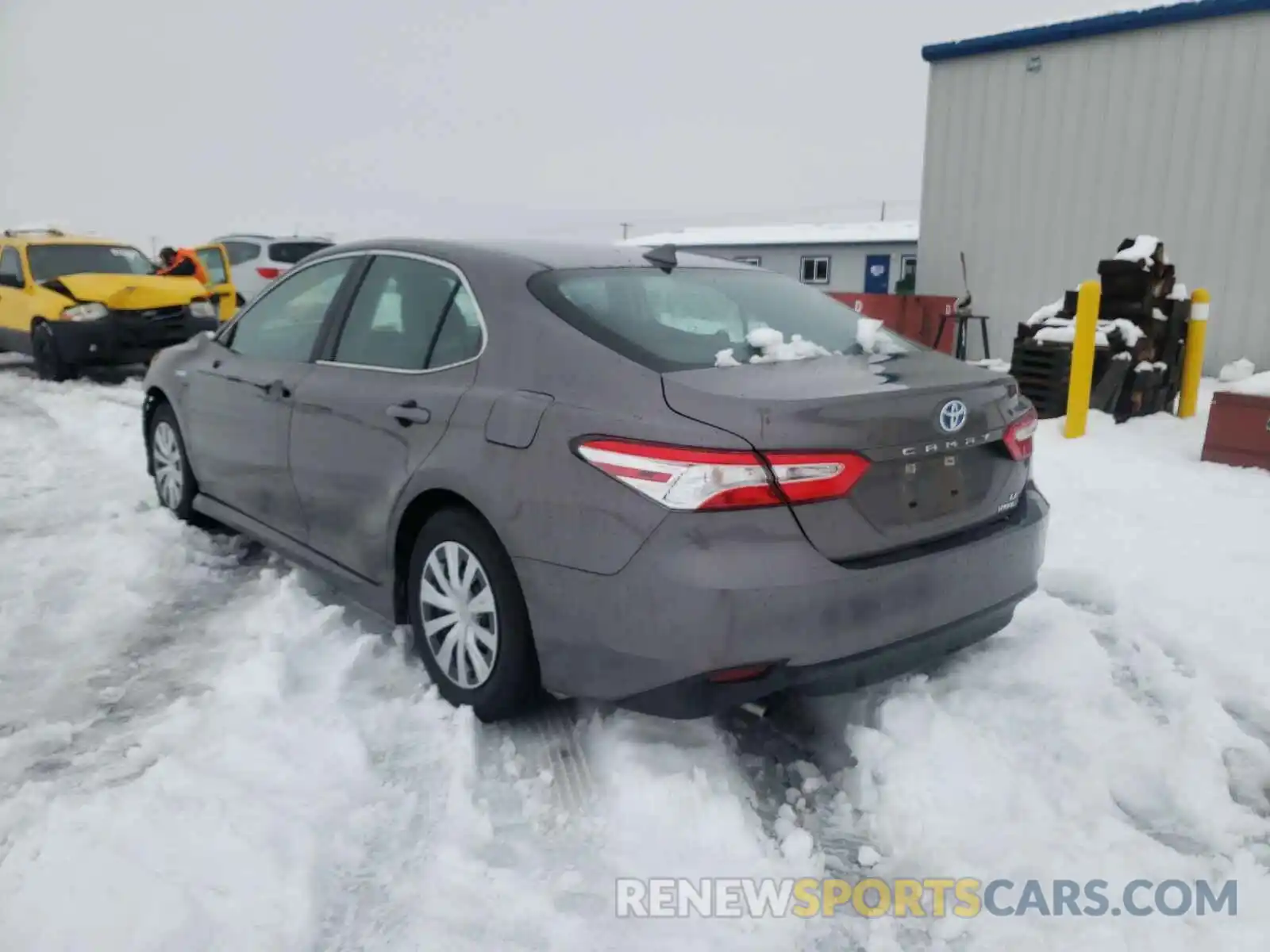 3 Photograph of a damaged car 4T1C31AK5LU527163 TOYOTA CAMRY 2020