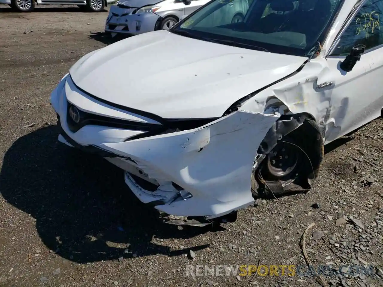 9 Photograph of a damaged car 4T1C31AK5LU535909 TOYOTA CAMRY 2020