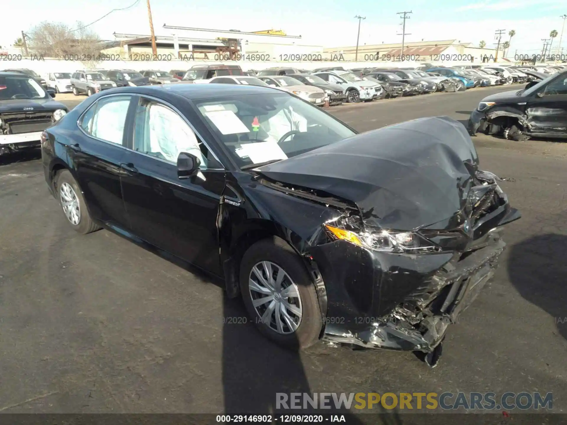 1 Photograph of a damaged car 4T1C31AK5LU537790 TOYOTA CAMRY 2020