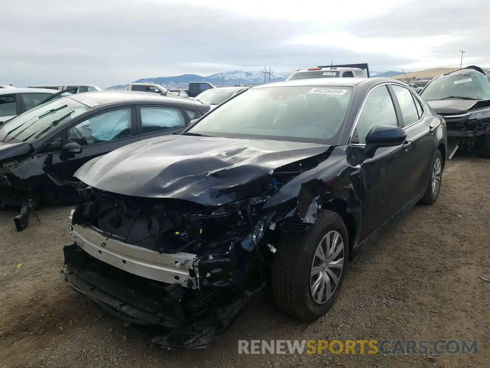 2 Photograph of a damaged car 4T1C31AK5LU538728 TOYOTA CAMRY 2020