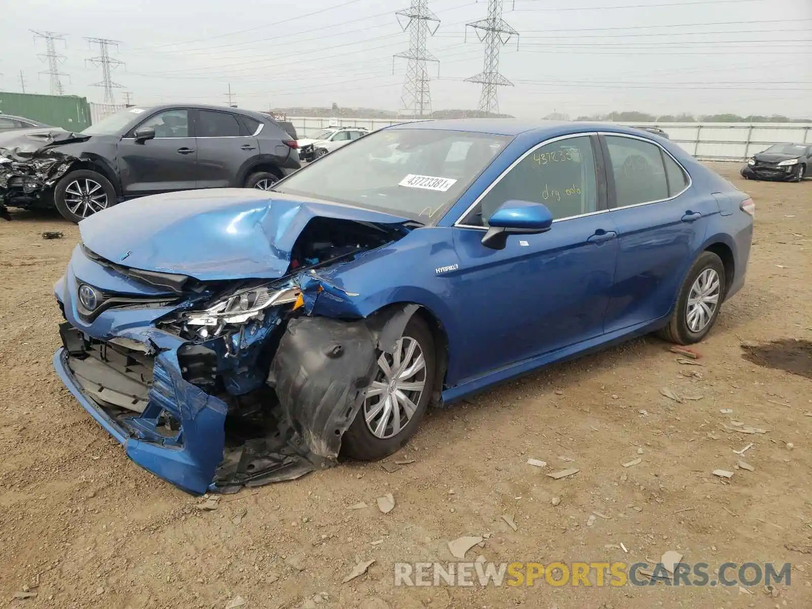 2 Photograph of a damaged car 4T1C31AK6LU013015 TOYOTA CAMRY 2020