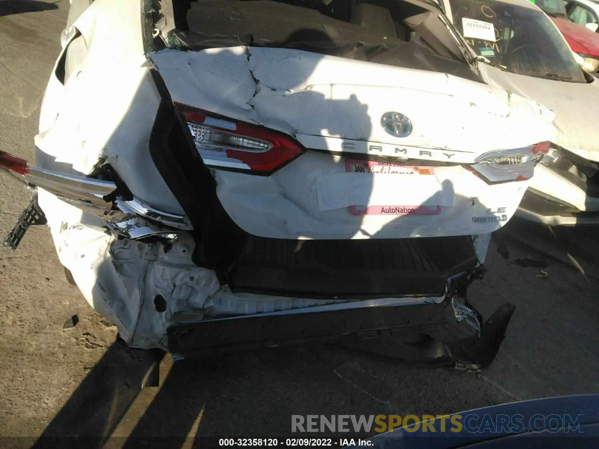 6 Photograph of a damaged car 4T1C31AK6LU523283 TOYOTA CAMRY 2020